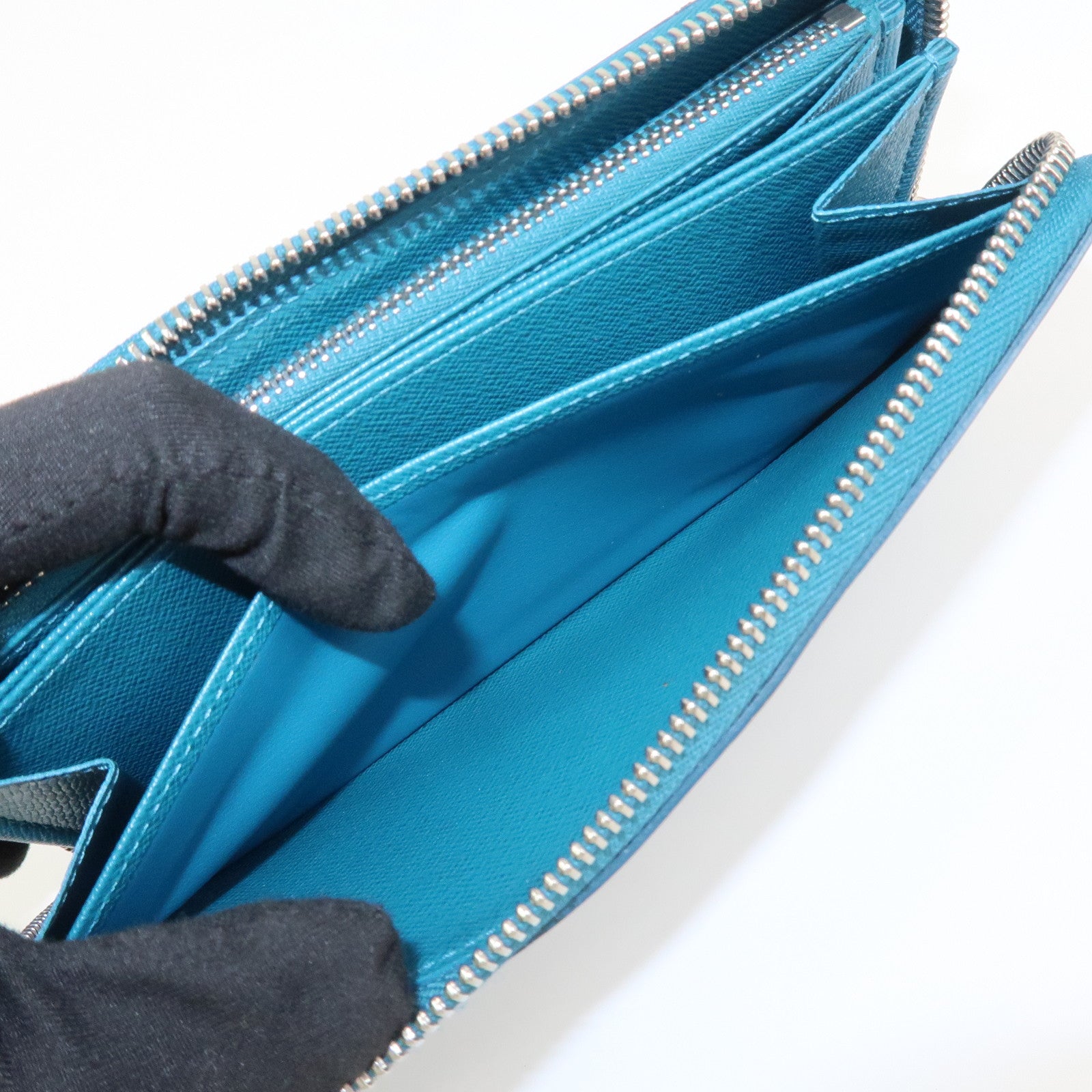 Louis Vuitton Epi Leather Zippy Long Wallet Cyan Blue M60311