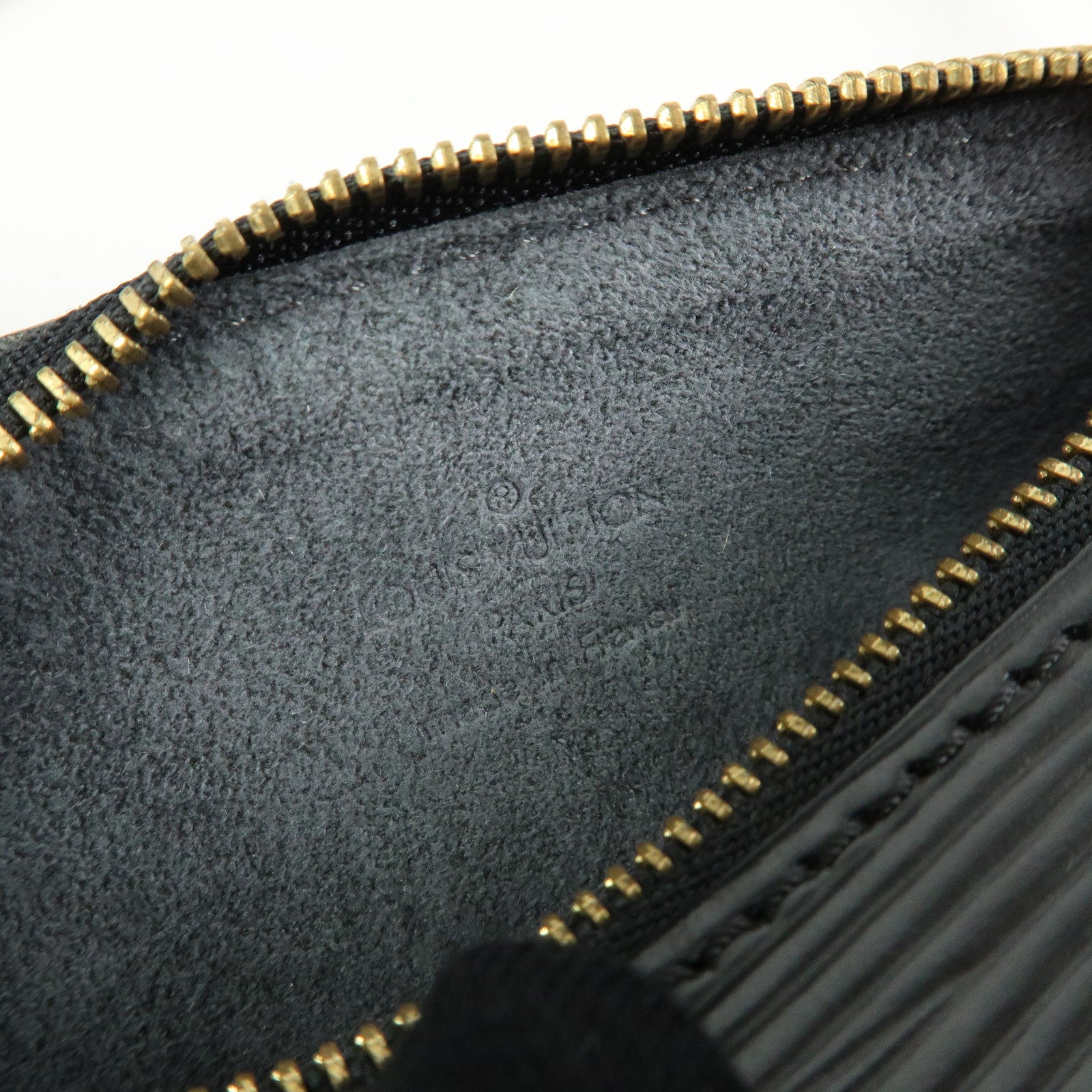 Louis Vuitton Epi Leather Mini Pouch For Soufflot Hand Bag Noir