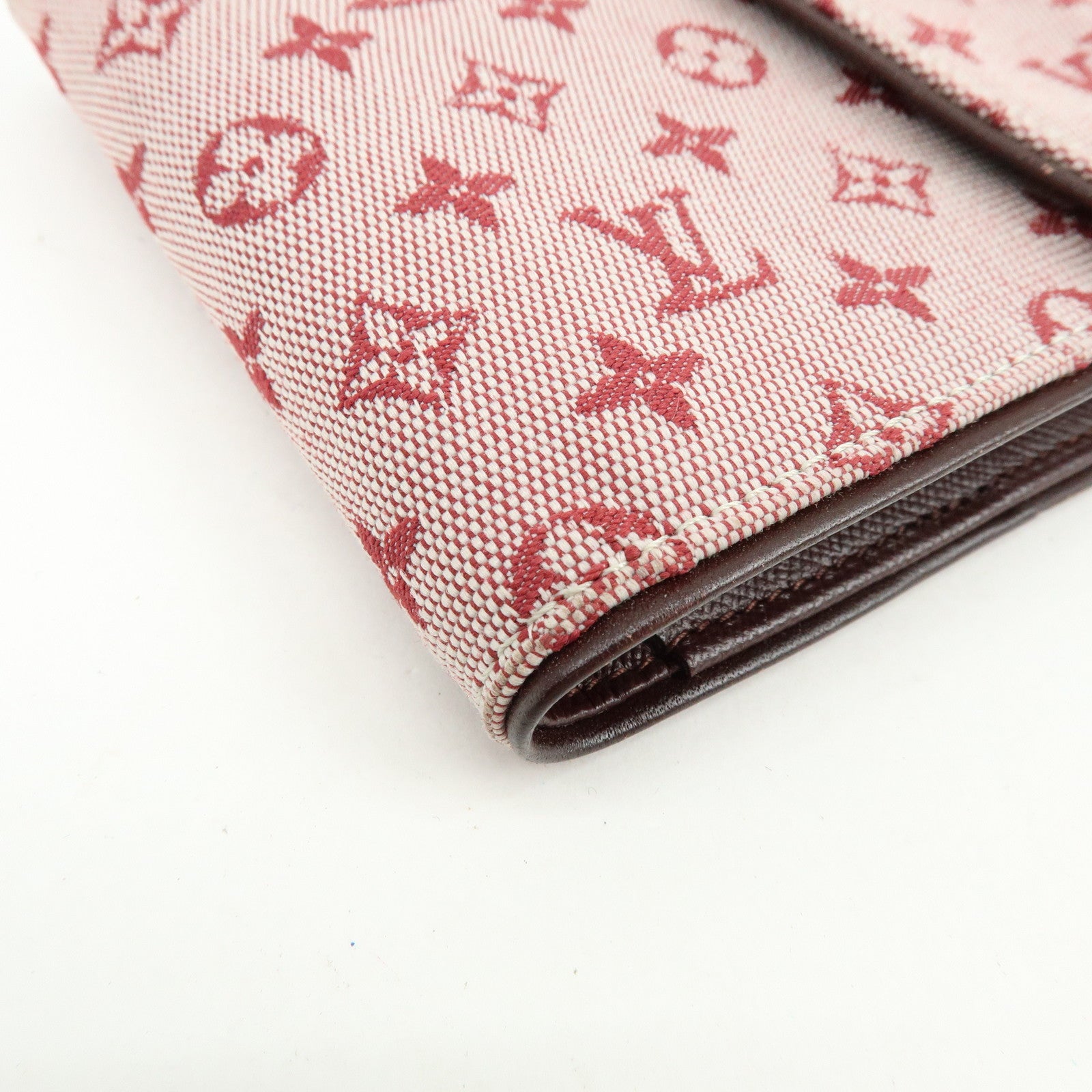 Louis Vuitton Monogram Mini Porte Billets Carte Credit Monnaie