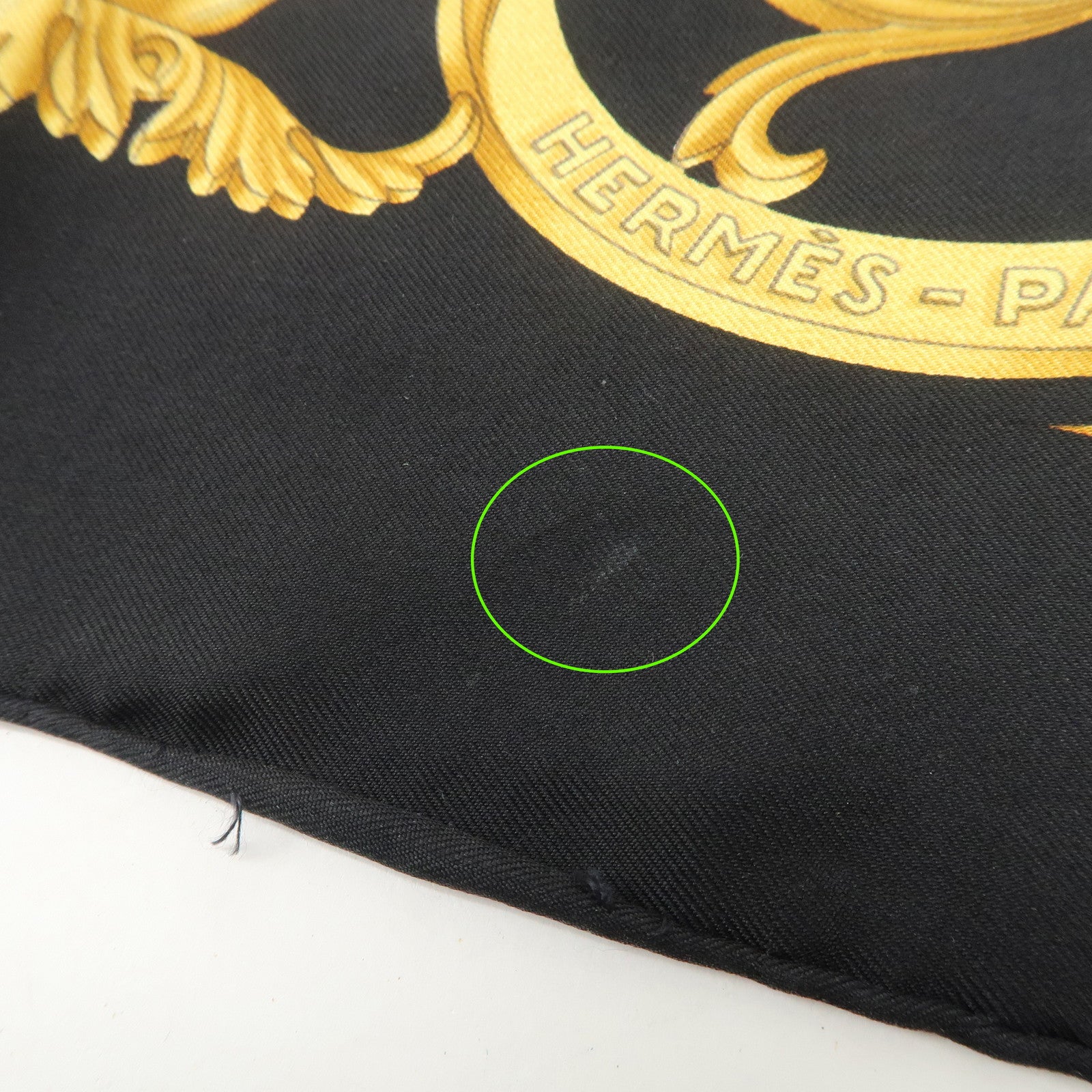 HERMES Carre 90 Silk 100% LES TUILERIES Scarf Black Gold