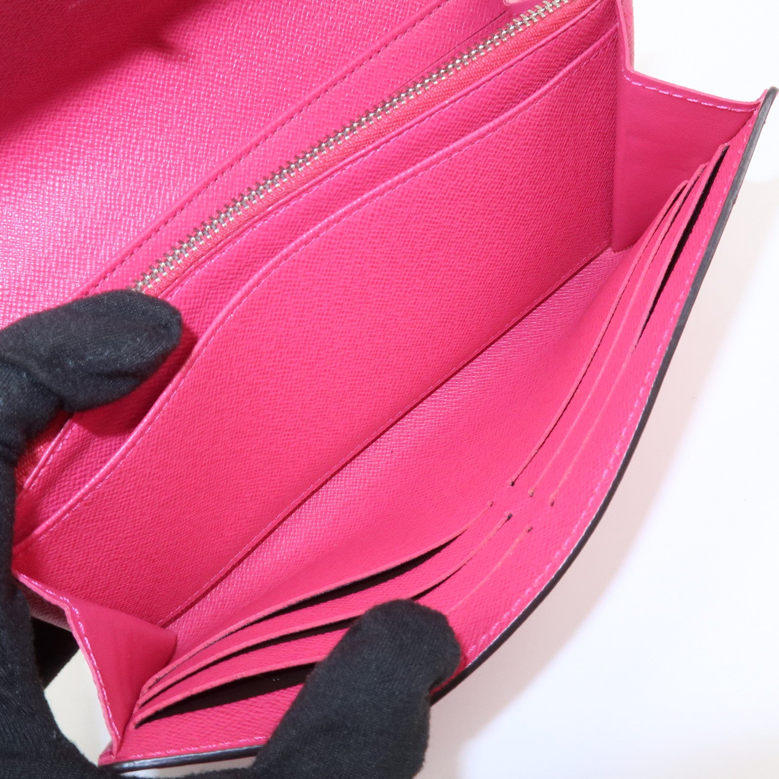 Louis Vuitton Epi Portefeuille Sarah Long Wallet Fuchsia M60580