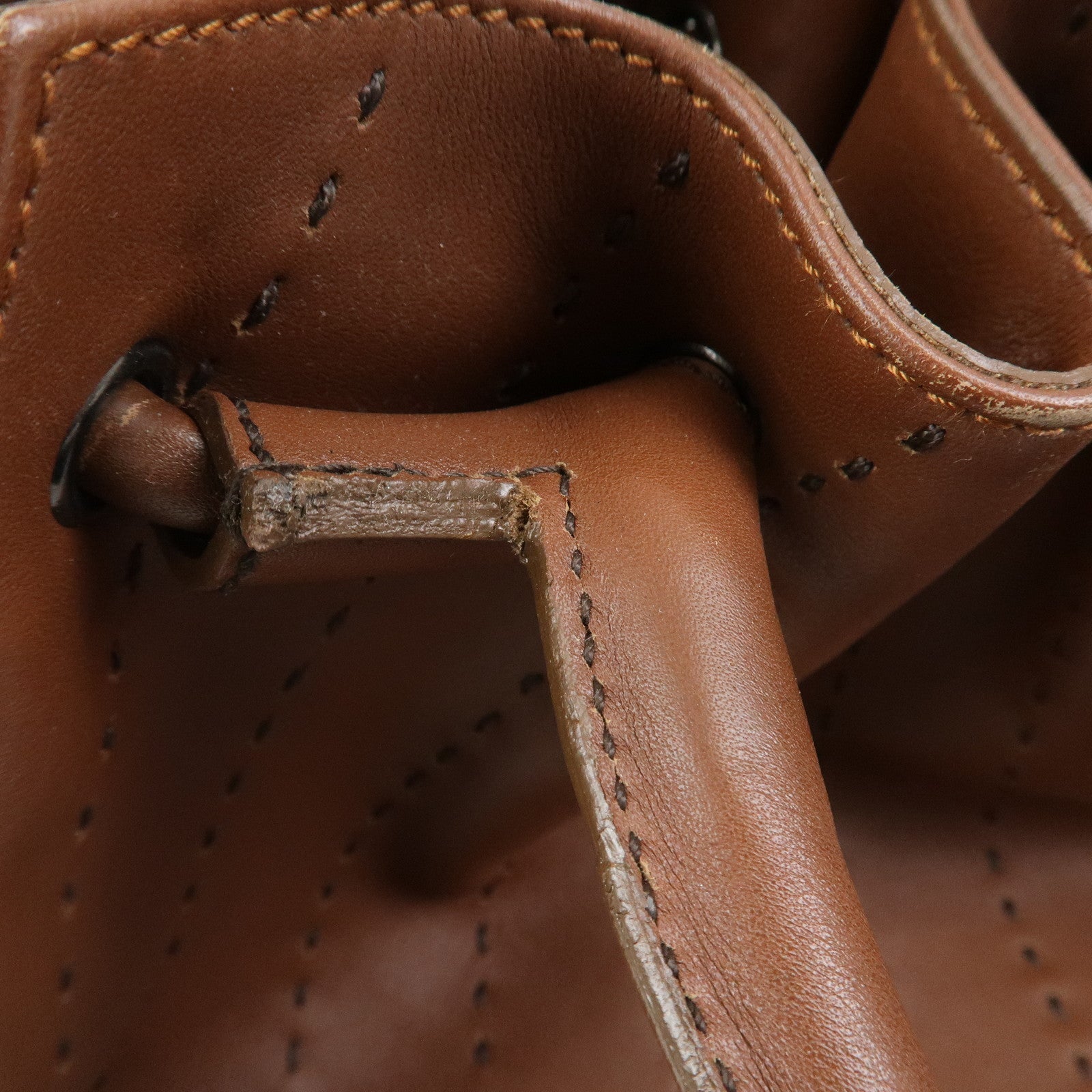 Ferragamo Gancini Leather Stitch Shoulder Bag Hand Bag Brown