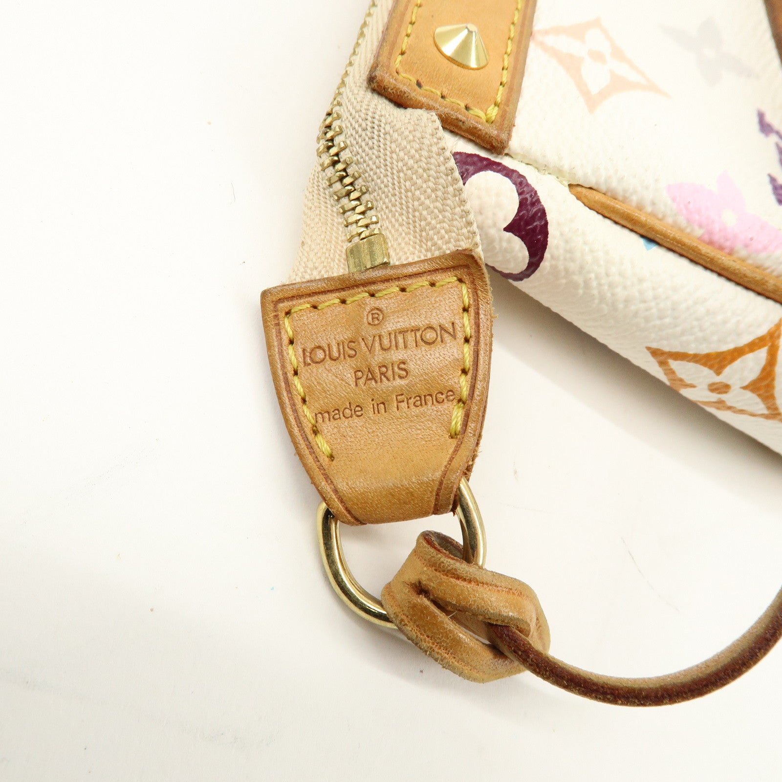 Louis Vuitton Monogram Multicolor Pochette Accessoires Blanc M92649