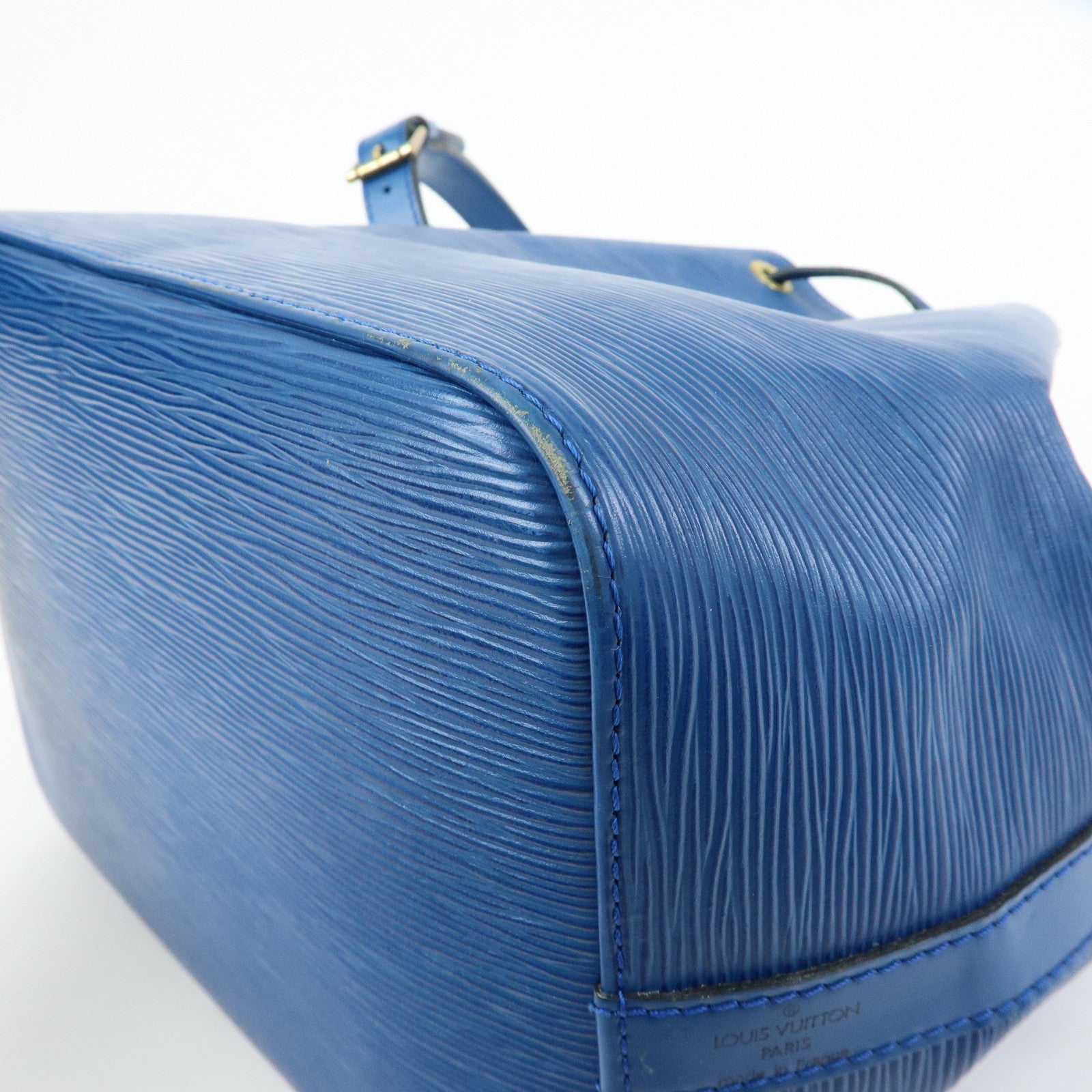 Louis Vuitton Epi Leather Petit Noe Shoulder Bag Toledo Blue M44105