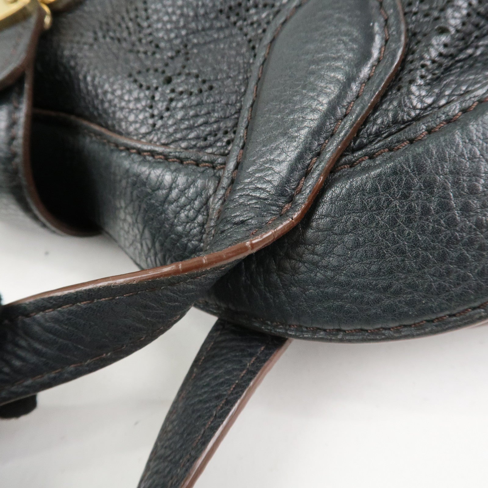 Louis Vuitton Monogram Mahina PM Shoulder Bag Noir Black M93465