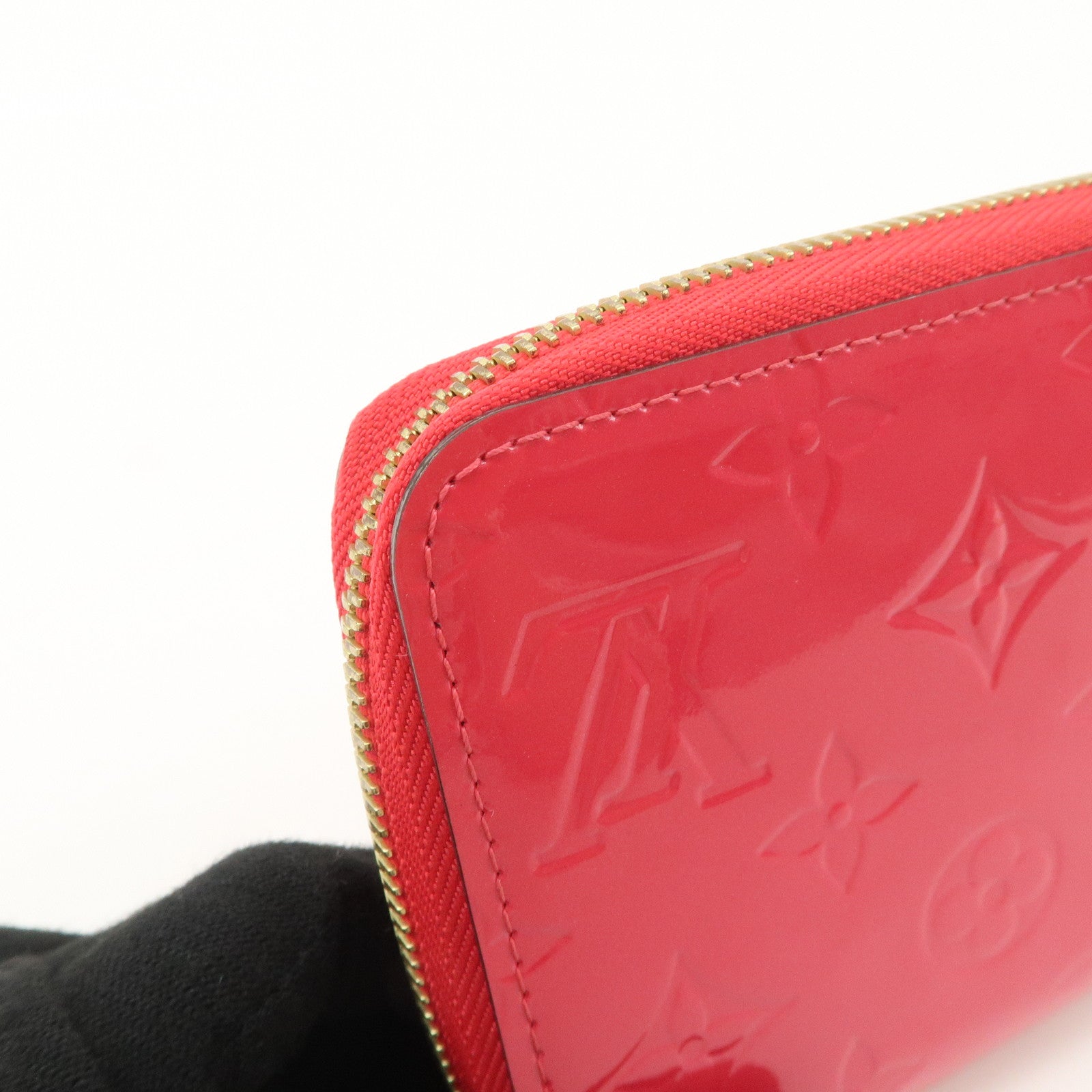 Louis Vuitton Monogram Vernis Round Zippy Wallet Hot Pink M93058 Used