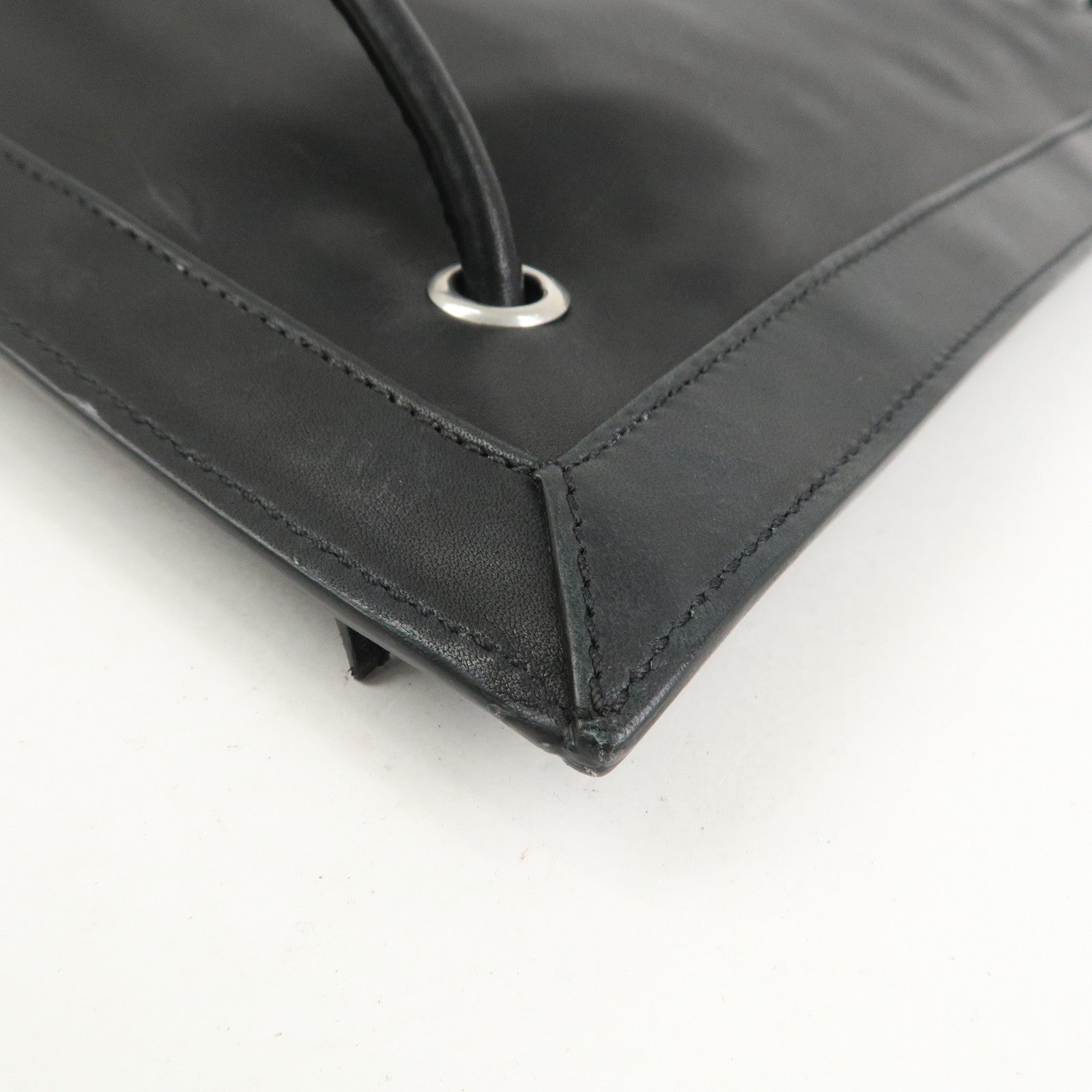 SAINT LAURENT PARIS Leather Backpack Black 710272