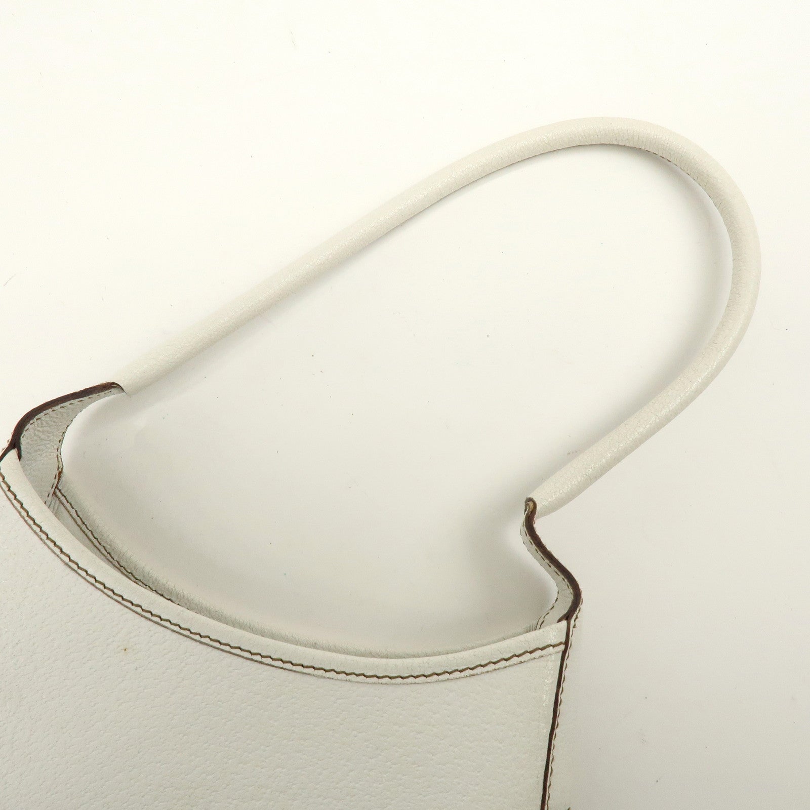 Ferragamo Leather Shoulder Bag Hand Bag White