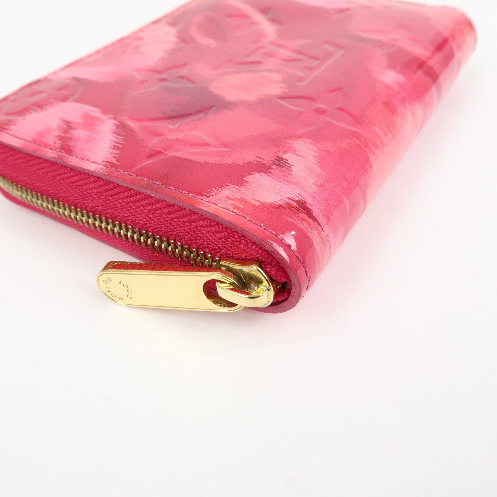 Louis Vuitton Monogram Vernis Flower Ikat Zippy Wallet Rose M90030