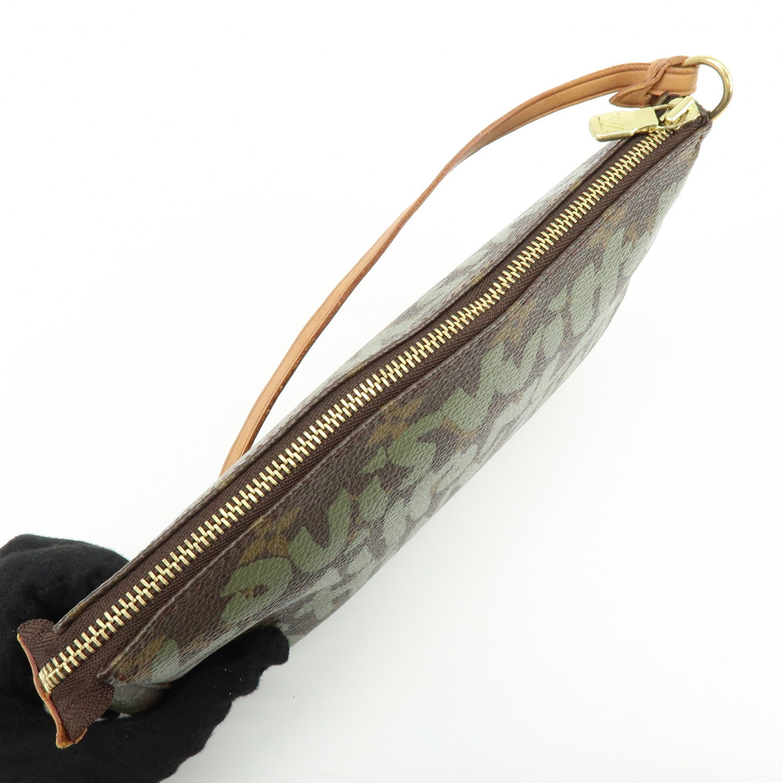 Louis Vuitton Monogram Graffiti Pochette Accessires Hand Bag M92191
