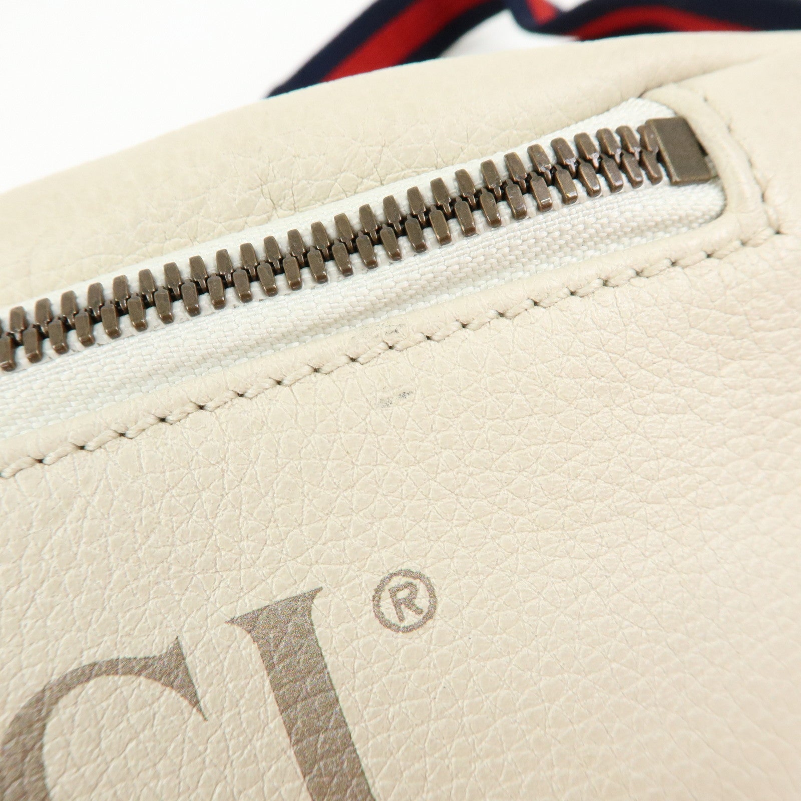 GUCCI Sherry Vintage Logo Leather Waist Pouch Body Bag Ivory 527792