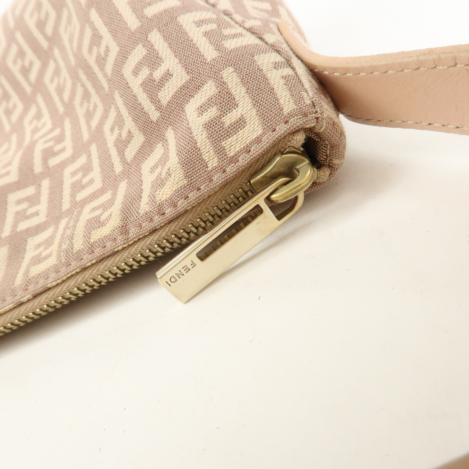 FENDI Zucchino Canvas Leather Shoulder Bag Hand Bag Pink 8BR444
