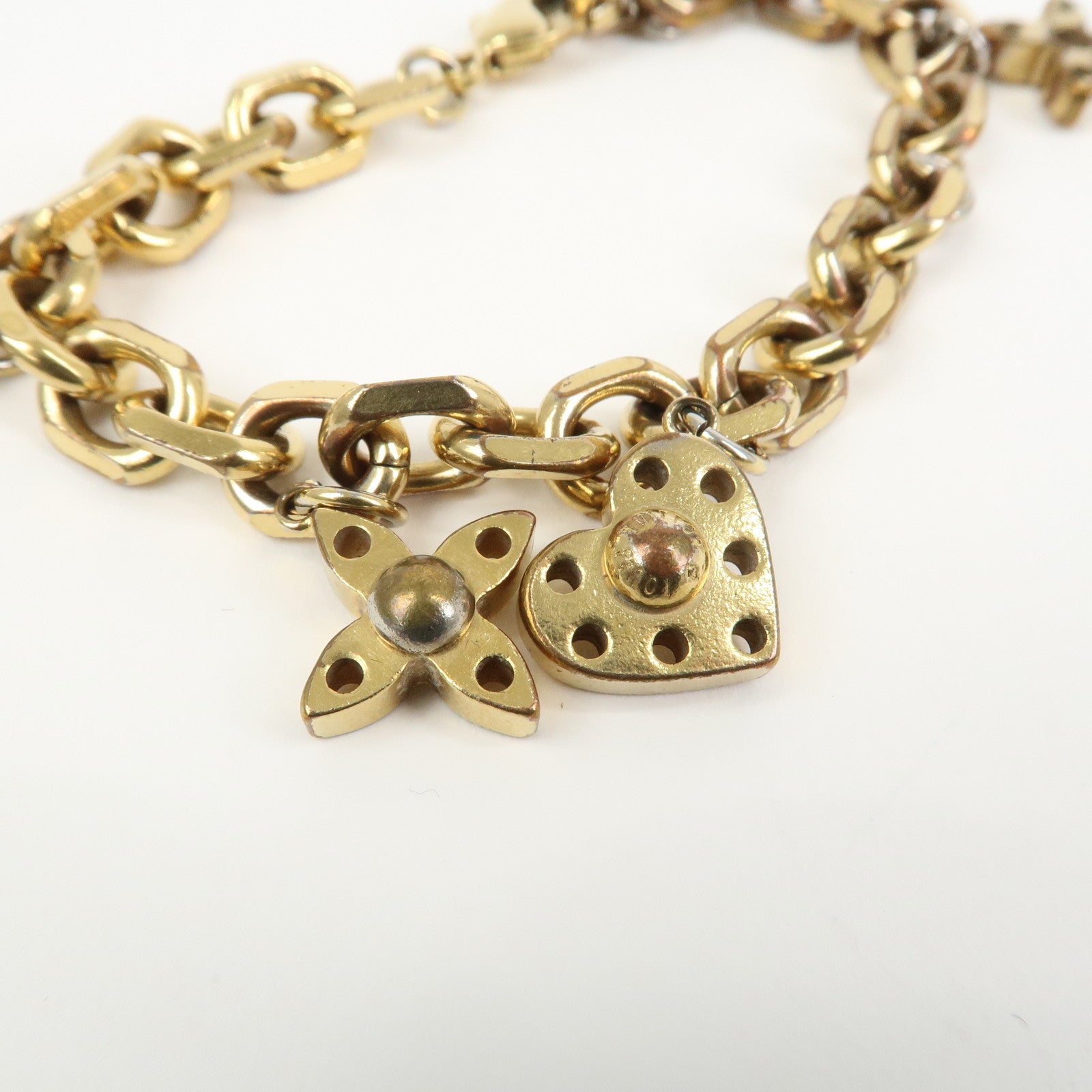 Louis Vuitton Bracelet Hyde and Seek Metal Bracelet Gold M66531