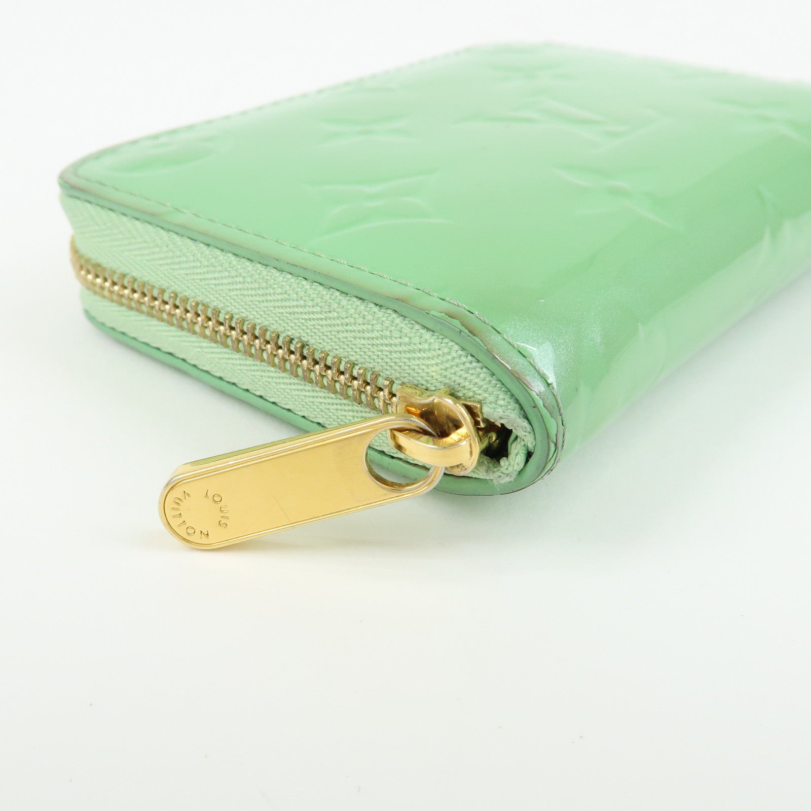 Louis Vuitton Monogram Vernis Leather Coin Case Gummy Apple M81892