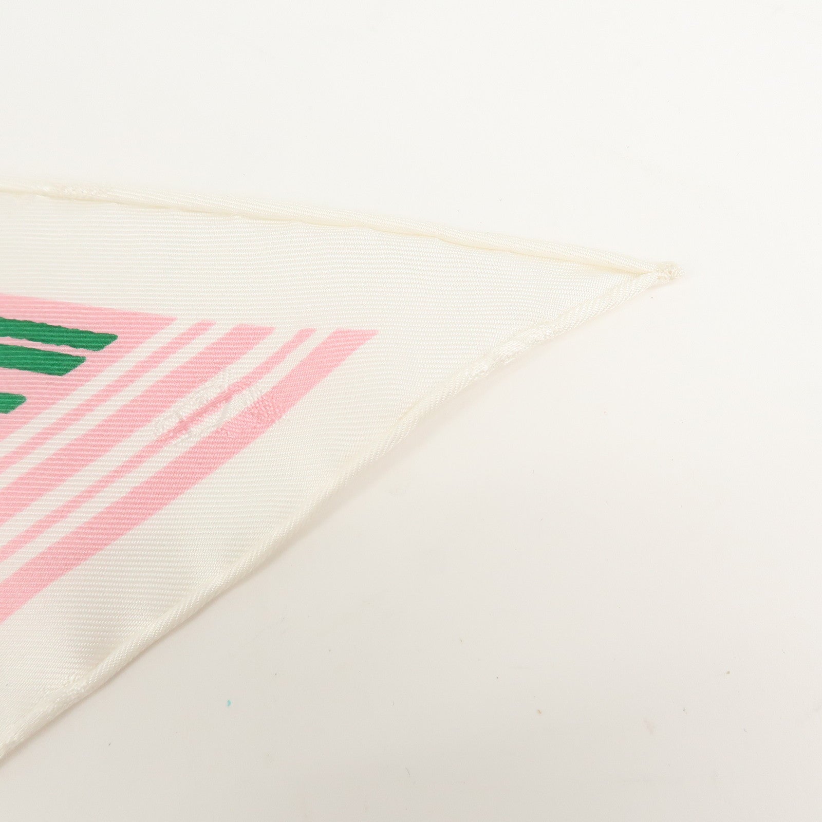 HERMES Pointu Bolduc Silk 100% Scarf Garde Robe Pop White Pink