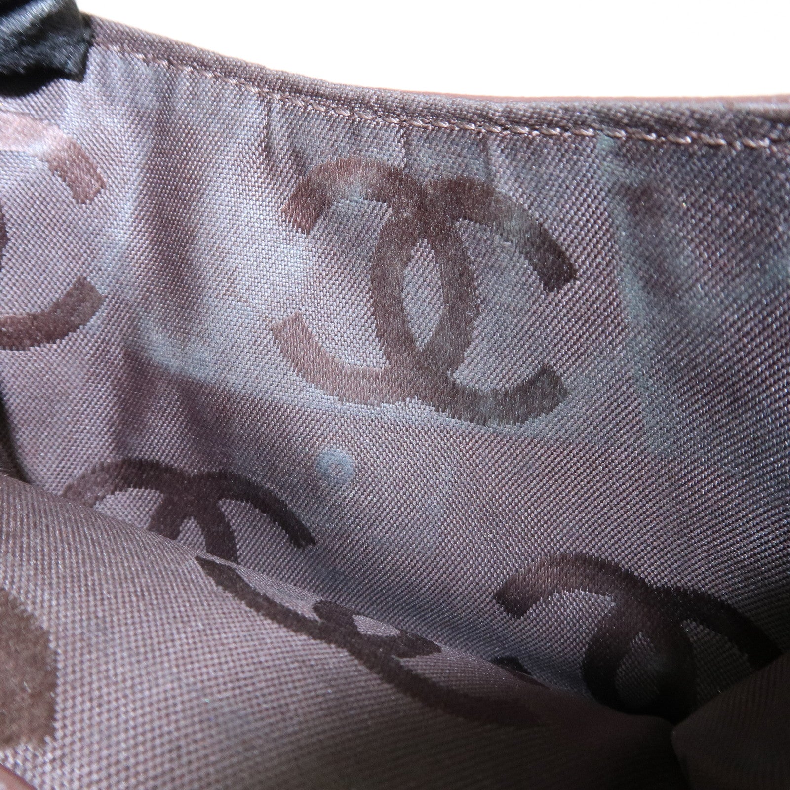 CHANEL COCO Mark Wild Stitch Caviarskin Compact Tri-fold Wallet