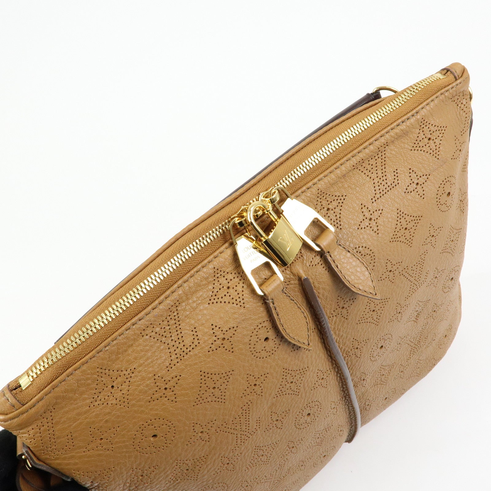 Louis Vuitton Monogram Mahina Selene MM Shoulder Bag Caramel M94214