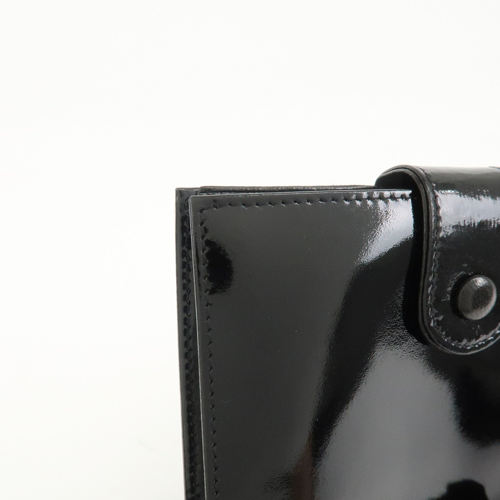 CHANEL COCO Mark Patent Leather Bi-fold Small Wallet Black A13497