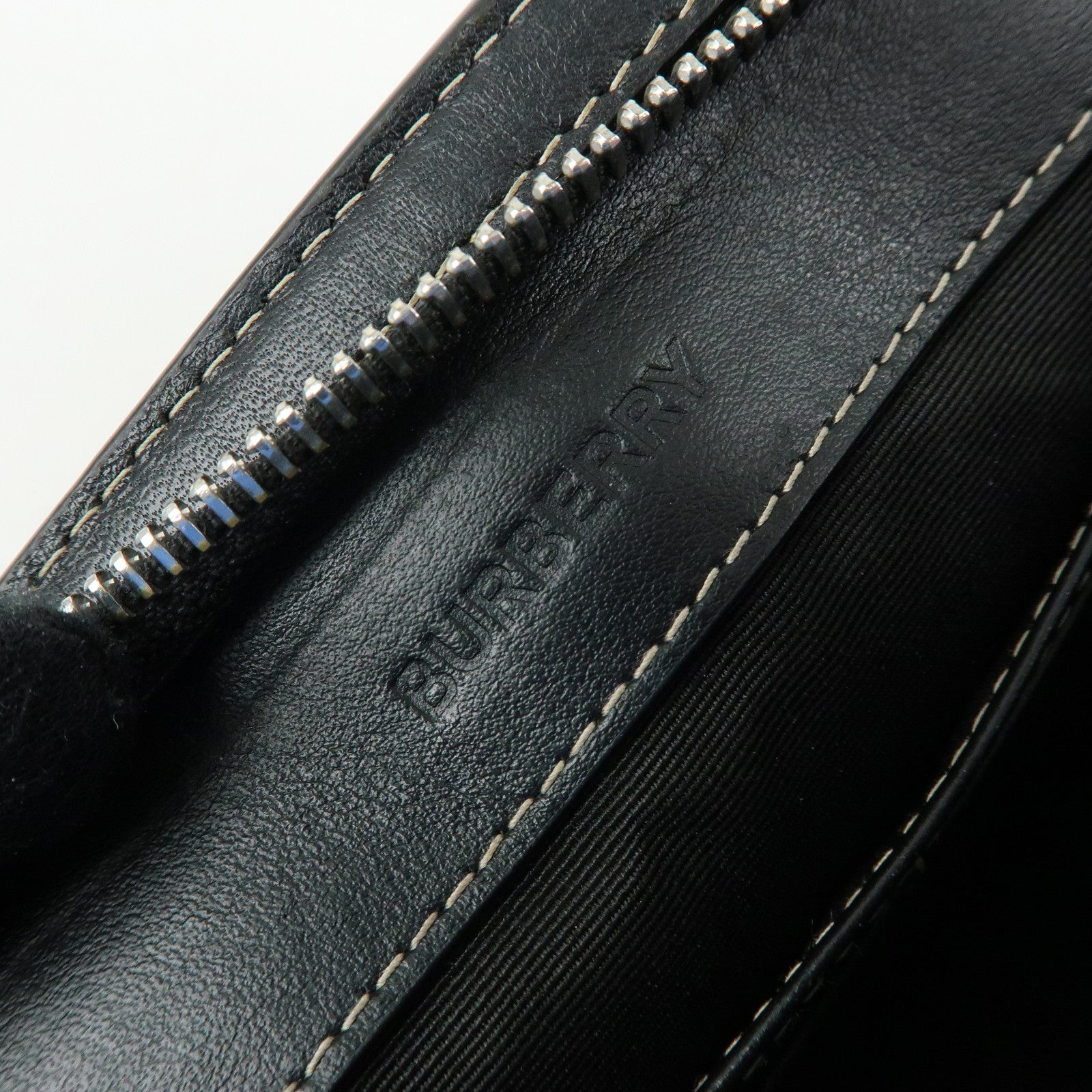 BURBERRY PVC Clutch Bag Flat Pouch Hand Bag Brown Black Ivory