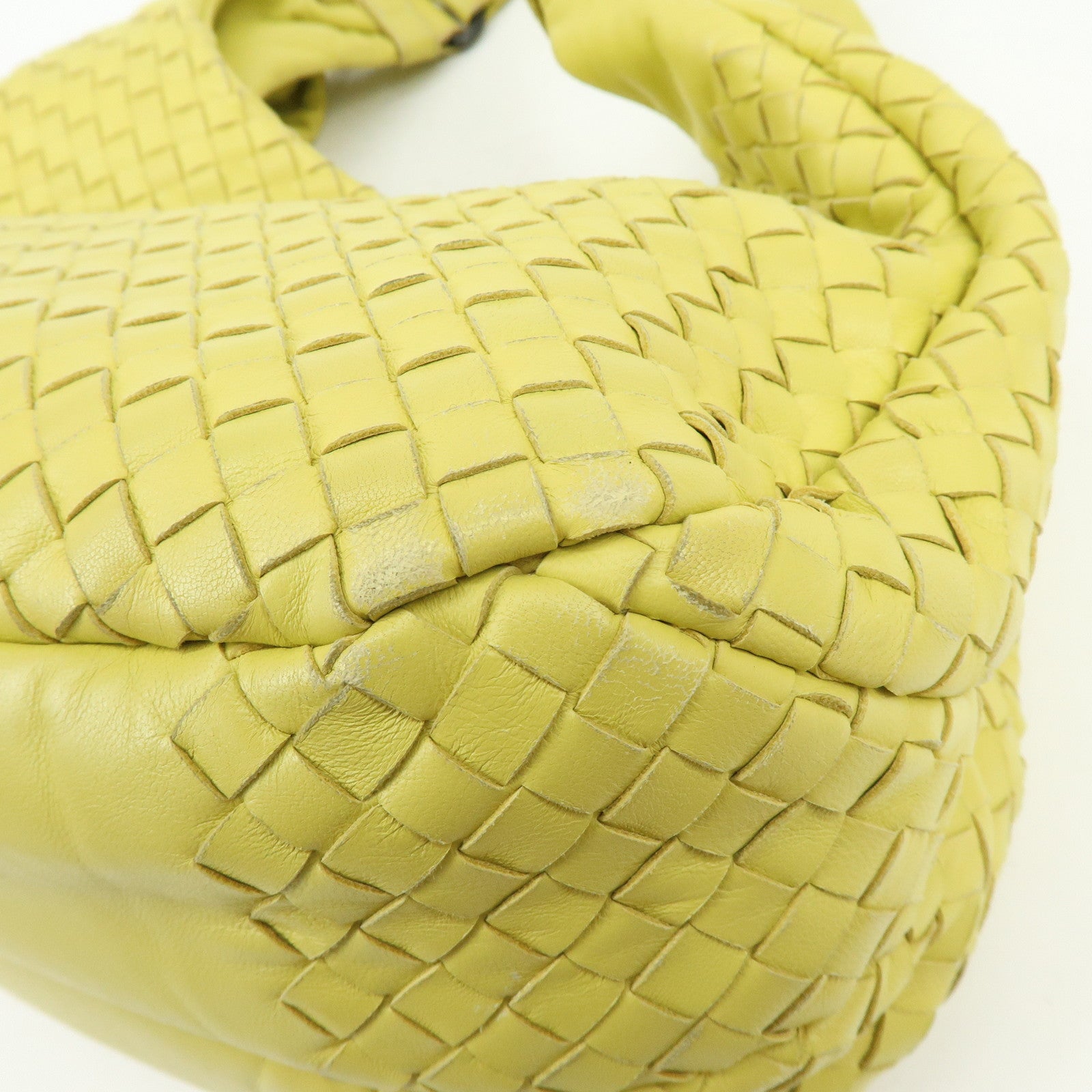 BOTTEGA VENETA Intrecciato Campana Leather Hand Bag B01735200Z
