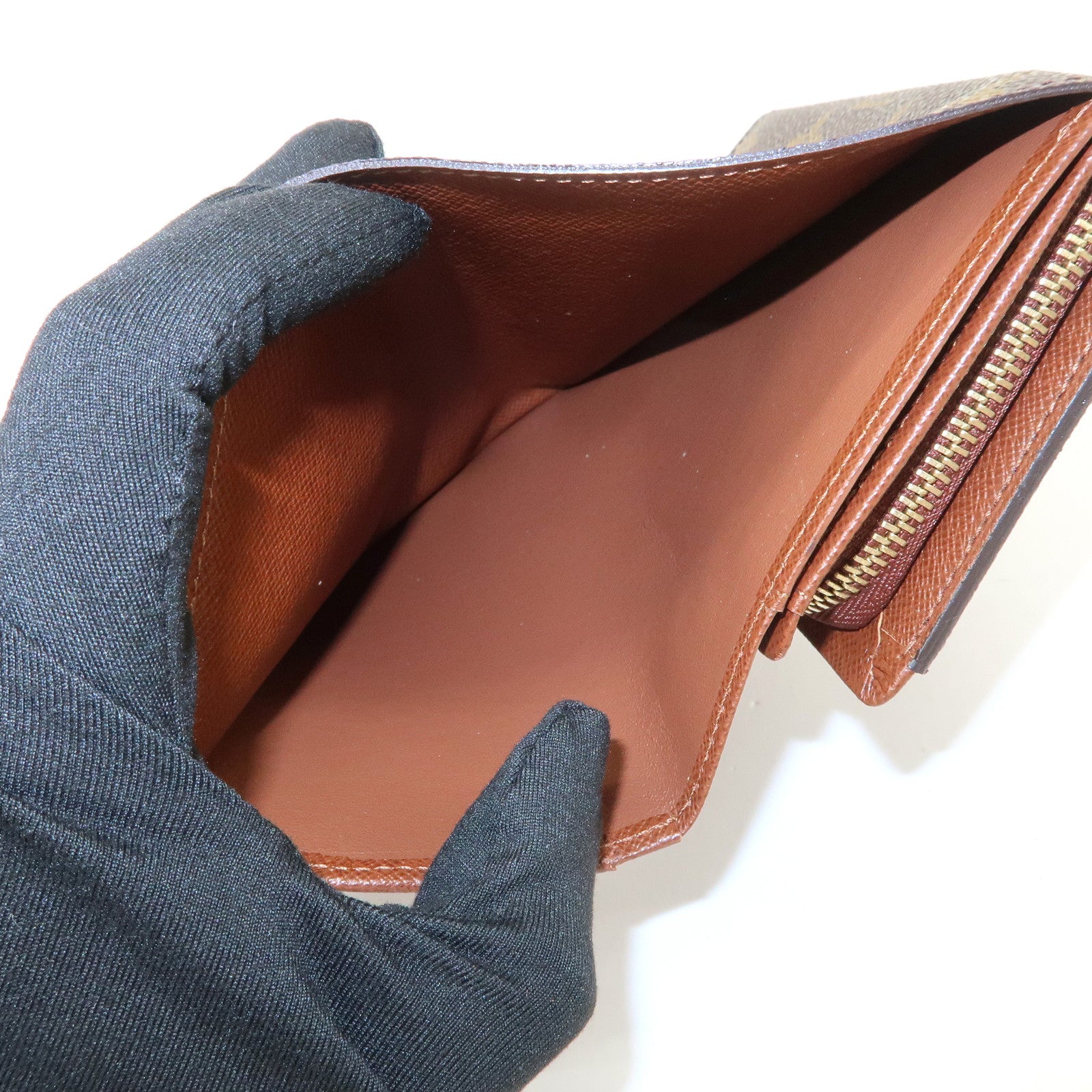 Louis Vuitton Monogram Porte Monnaie Billets Tresor Wallet M61730