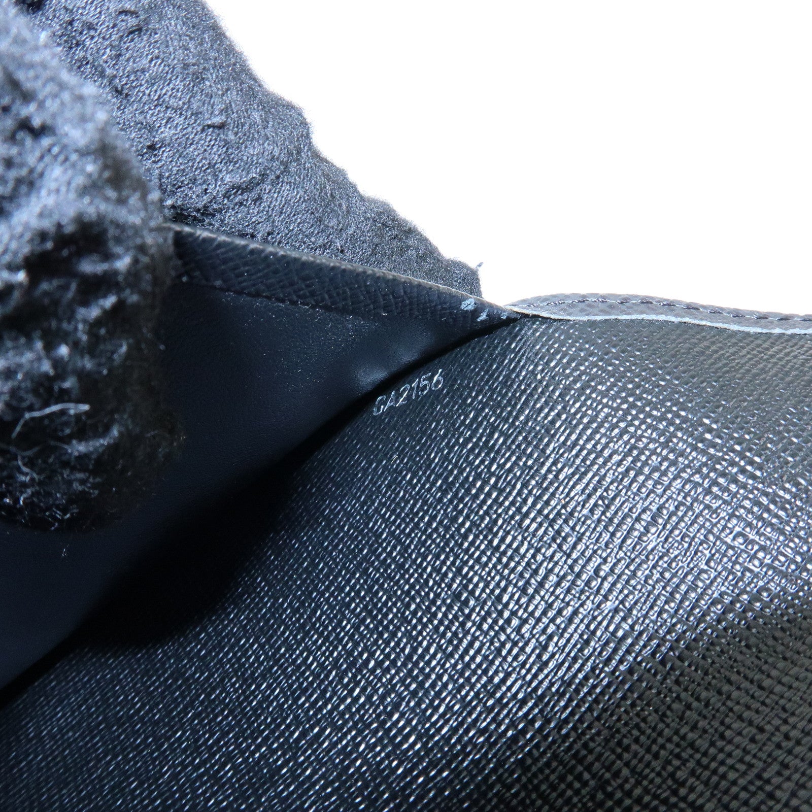 Louis Vuitton Taiga Agenda Bureau Planner Cover Ardoise R20409