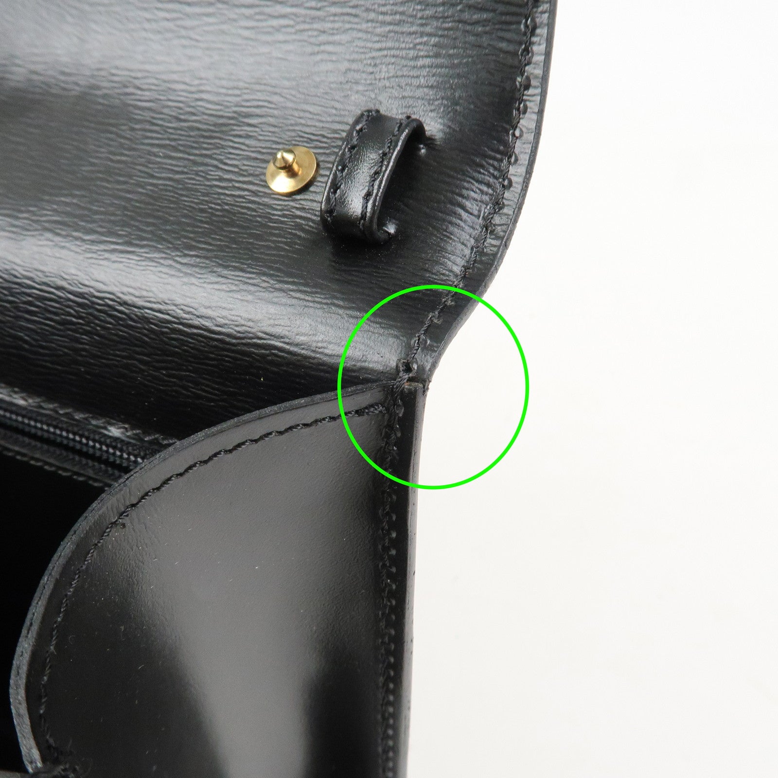 Louis Vuitton Epi leather Hublot Clutch Bag Noir M52557