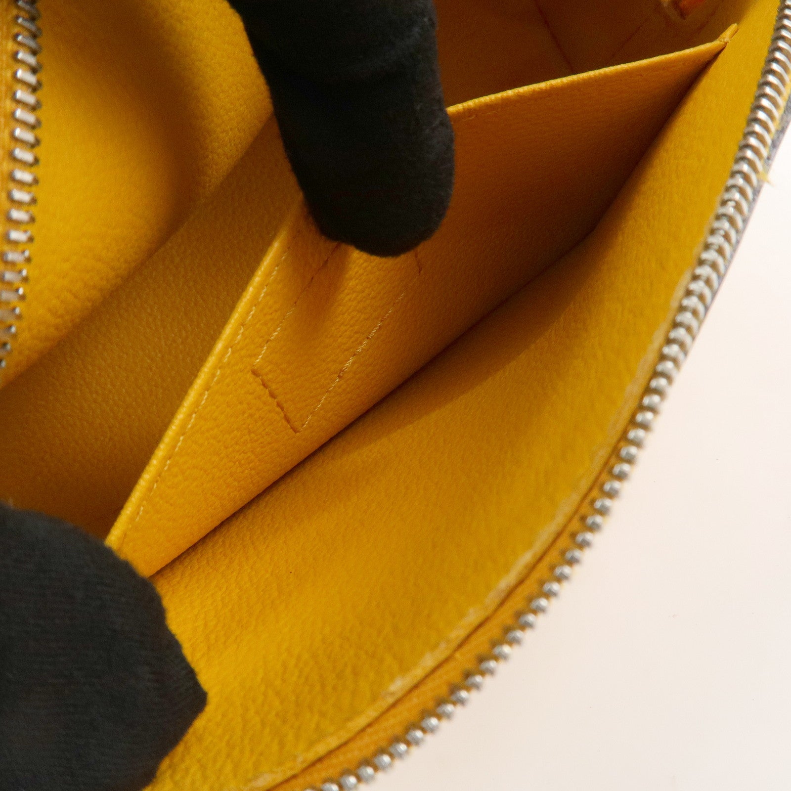 Louis Vuitton Epi Pochette Cosmetic PM Cosmetic Pouch Citron M40639