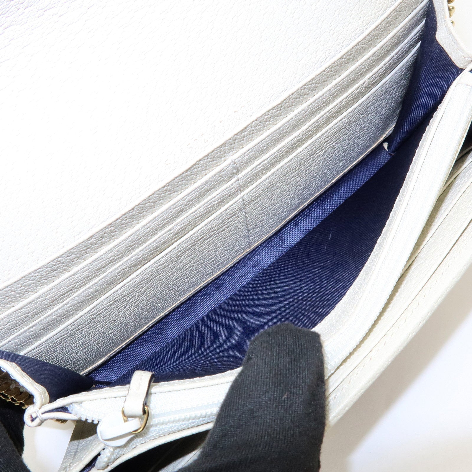 GUCCI Sherry GG Marmont Leather Chain Wallet Ivory 546592