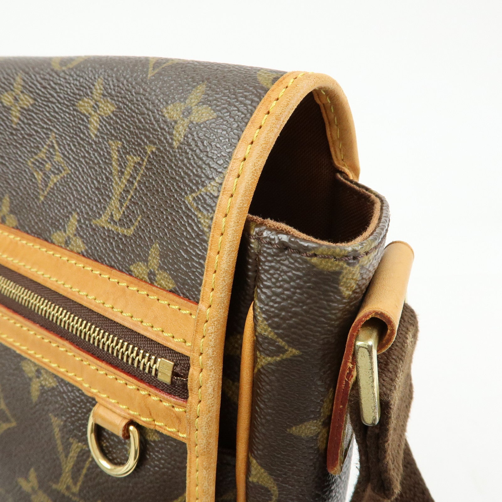 Louis Vuitton Monogram Messenger Bosphore PM Shoulder Bag M40106