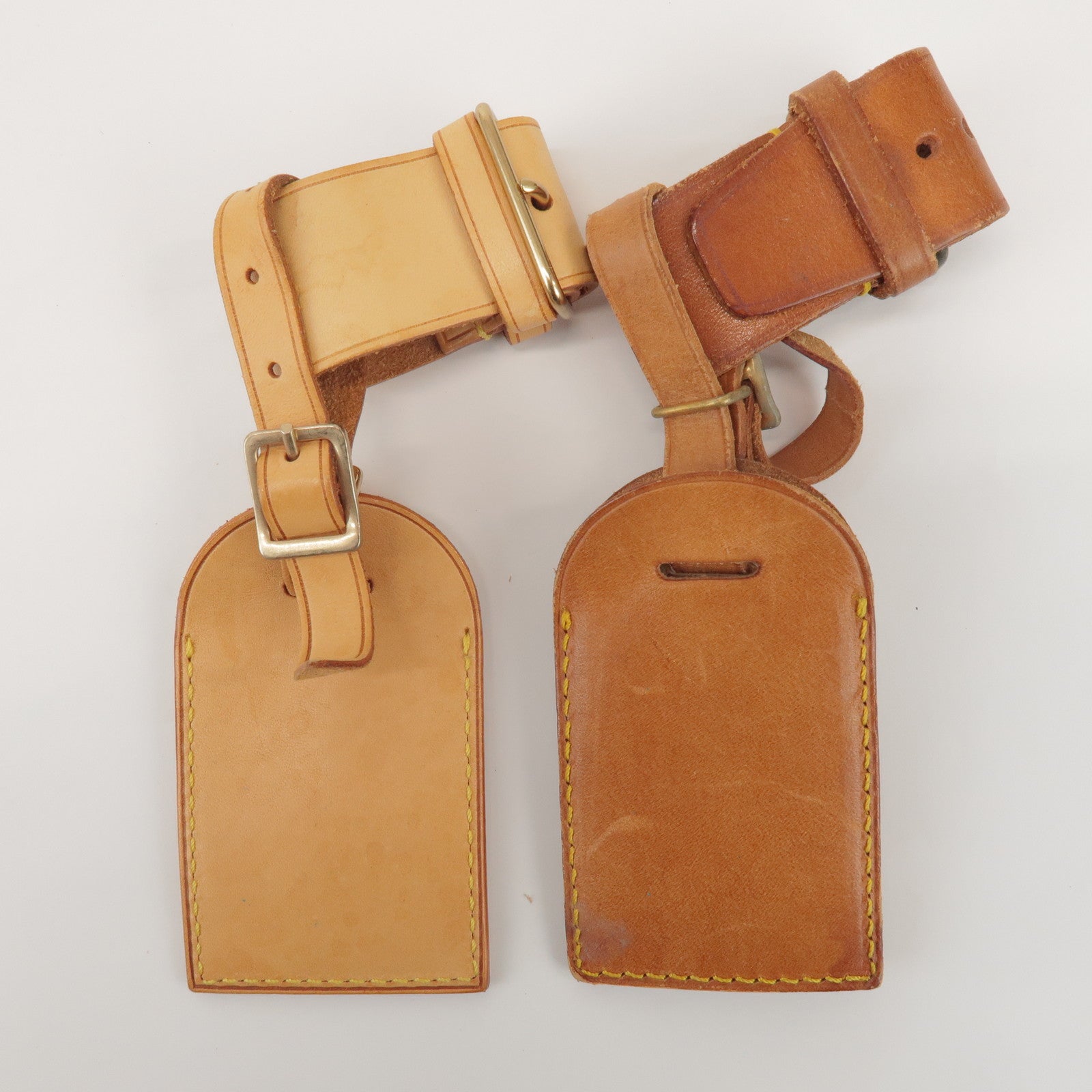 Louis Vuitton Set of 10 Leather Name Tag & Poignet