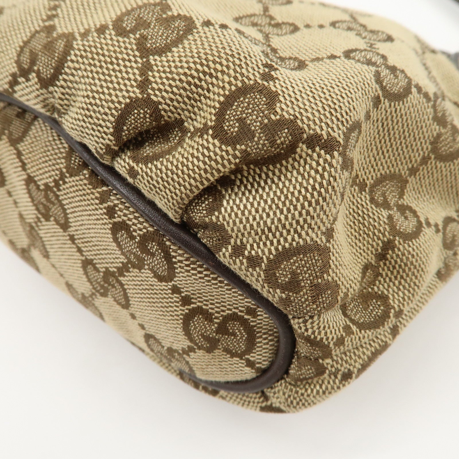 GUCCI Sherry Leather Accessory Poach Hand Bag Brown 224093