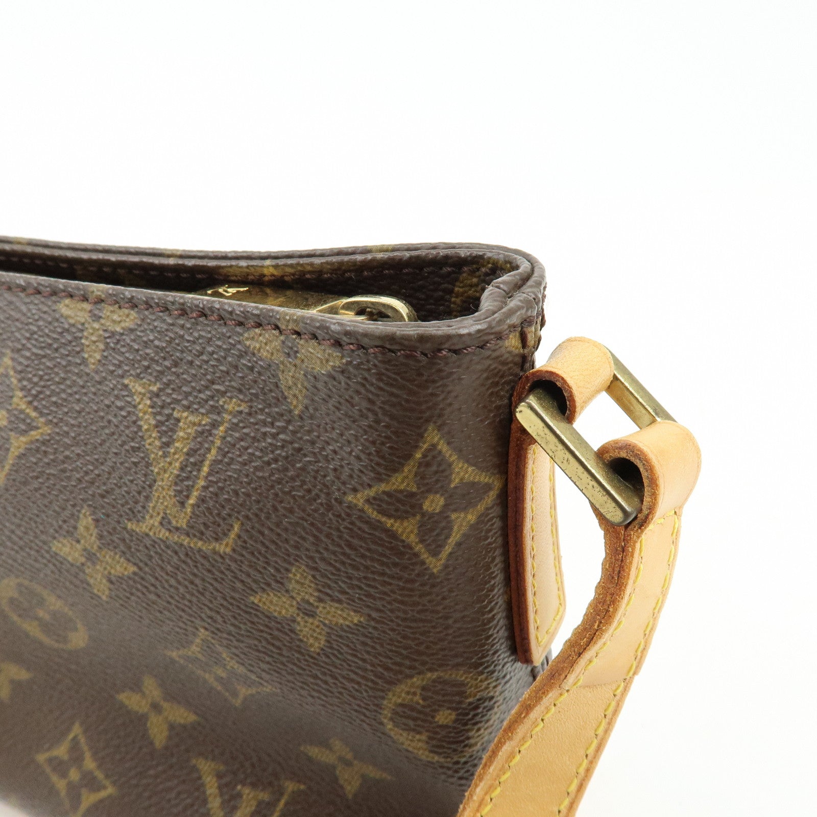 Louis Vuitton Monogram Trotteur Canvas Shoulder Bag Brown M51240