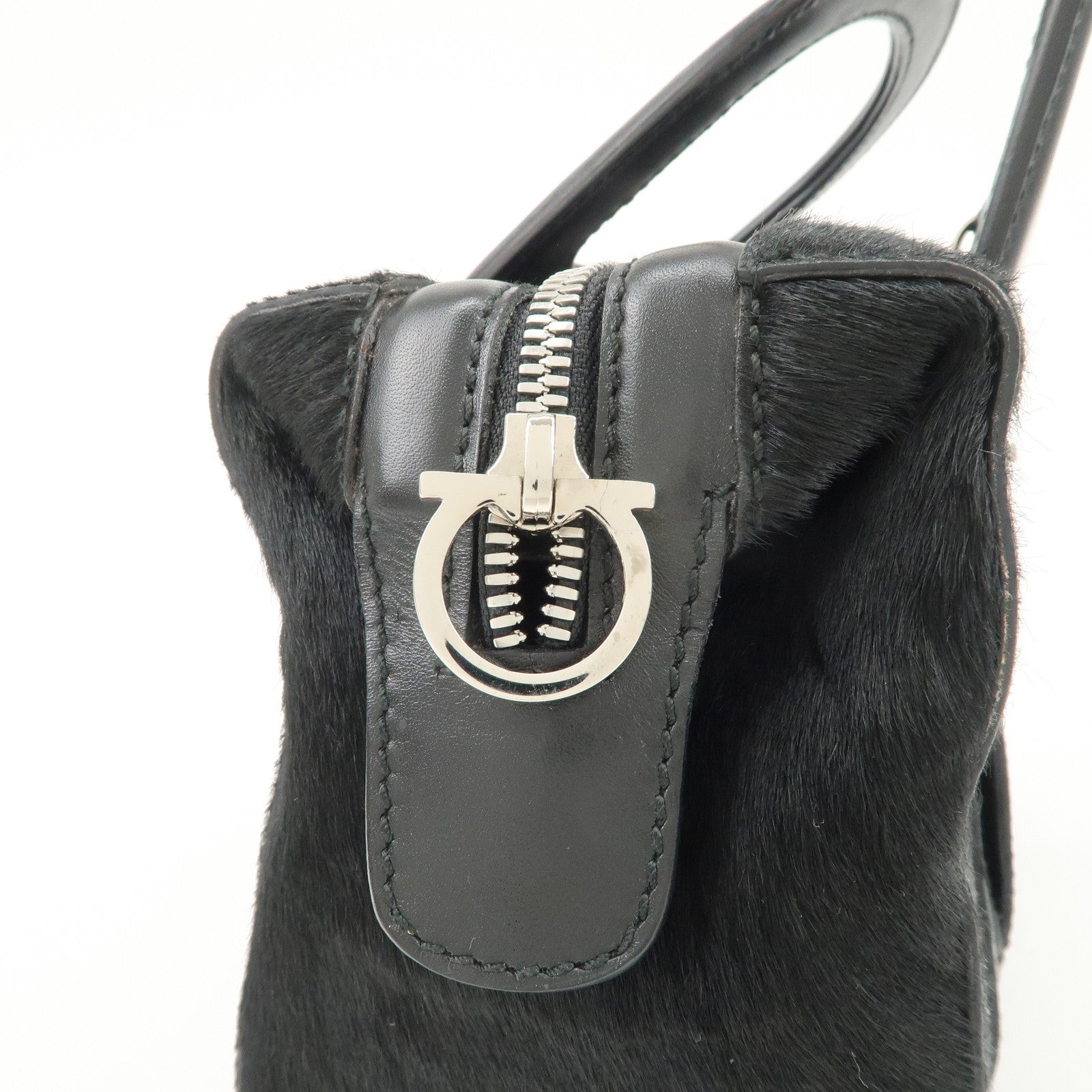 Ferragamo Gancini Leather Unborn Calf Hand Bag Black Used