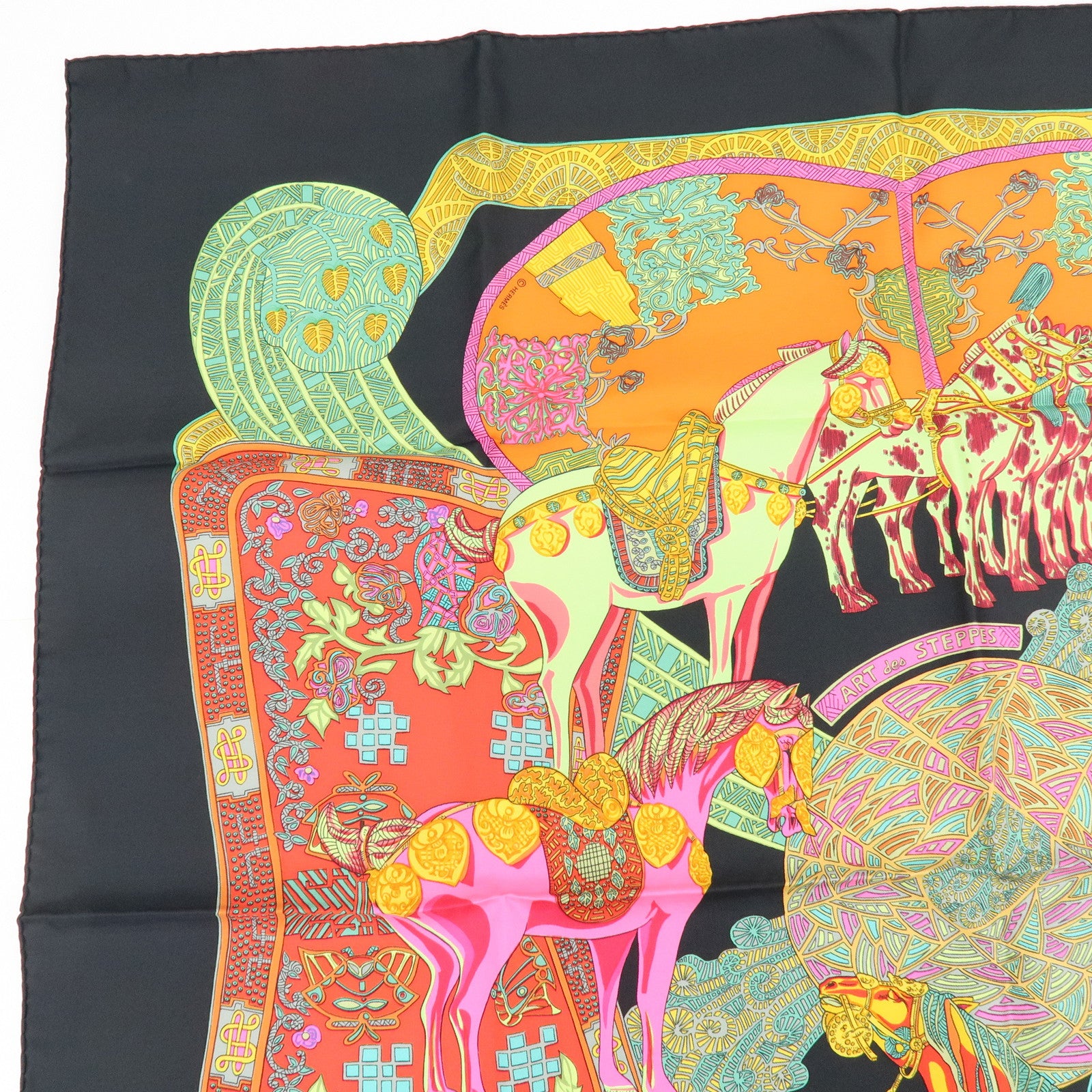 HERMES Carre 90 Silk 100% Scarf ART des STEPPES Horse Print Black