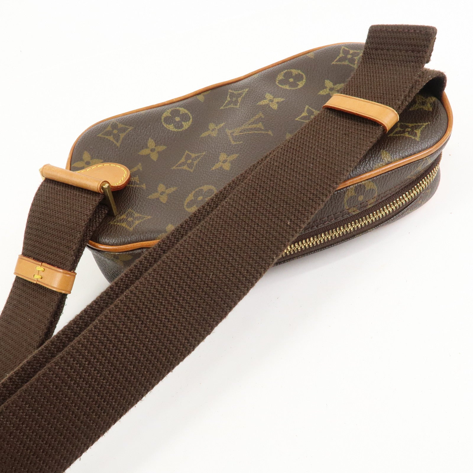 Louis Vuitton Monogram Pochette Gange Crossbody Bag M51870