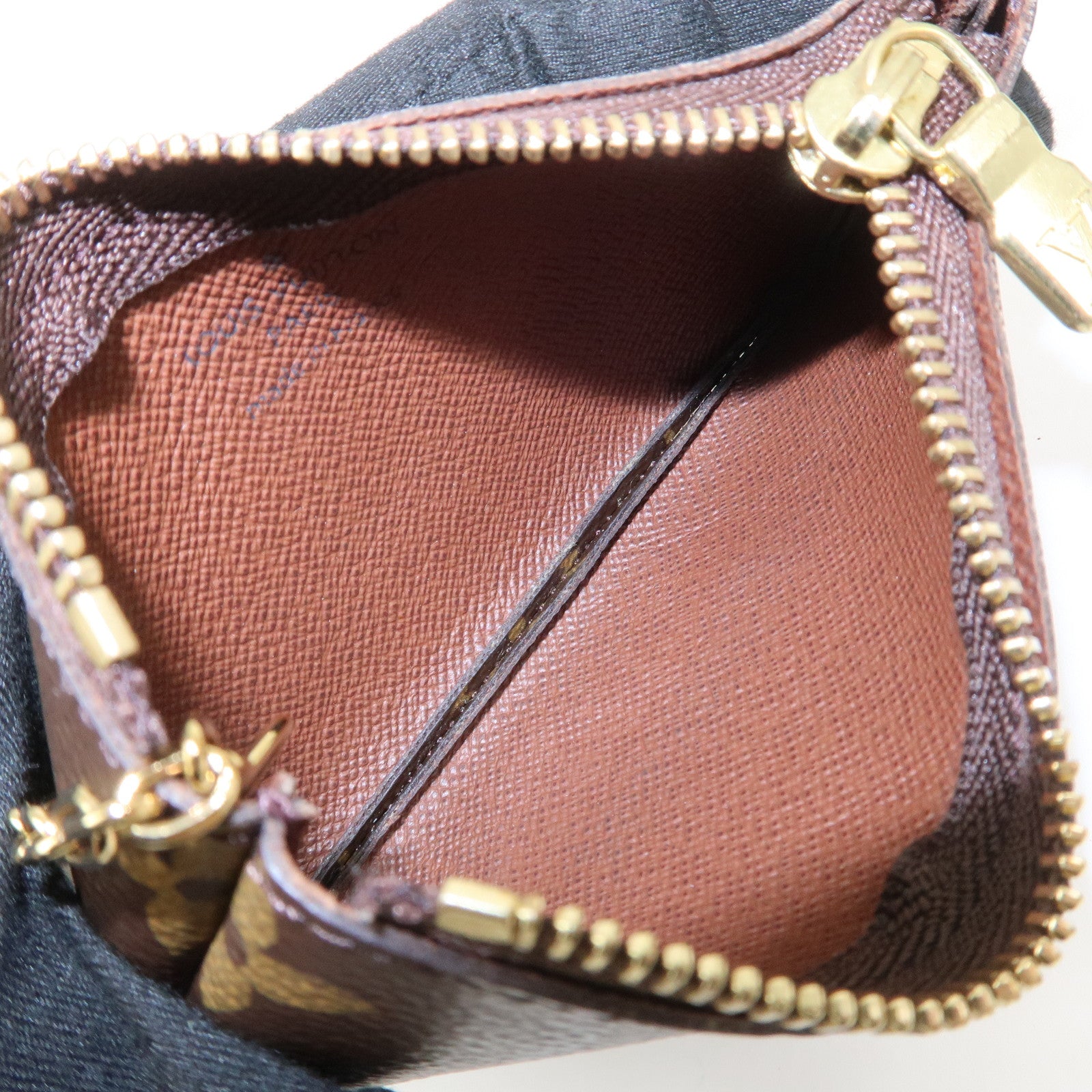 Louis Vuitton Monogram Pochette Cles Coin Case Key Case M62650