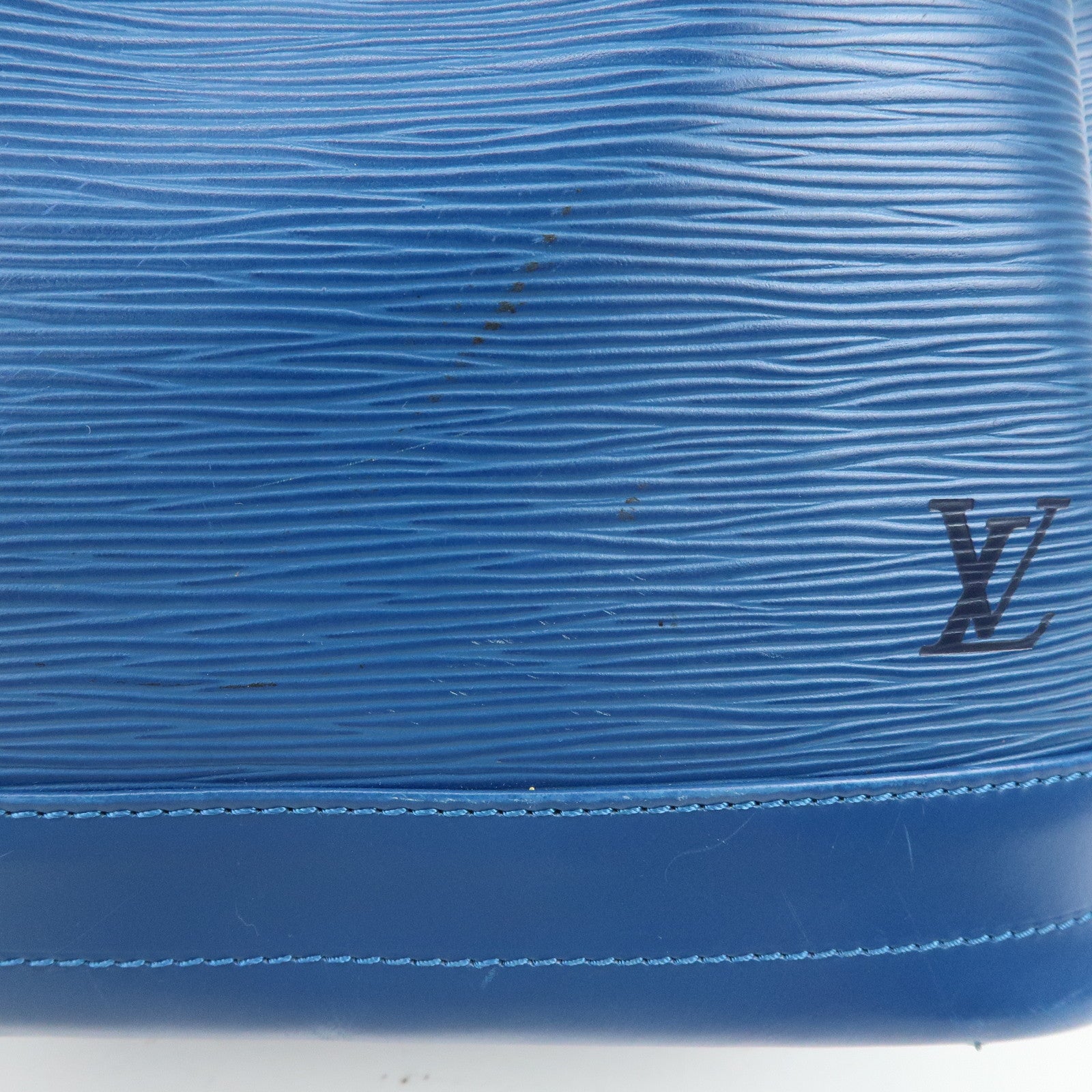 Louis Vuitton Epi Leather Noe Shoulder Bag Toledo Blue M44005