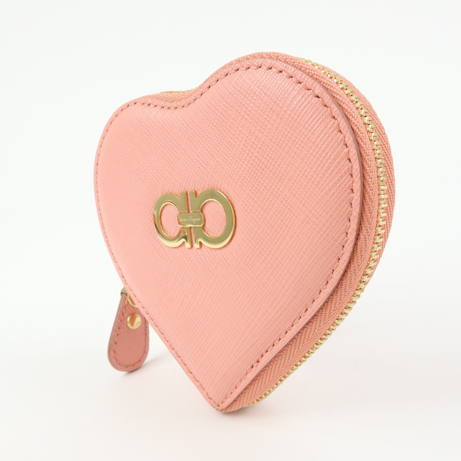 Ferragamo Gancini Leather Heart Motif Coin Case Pink