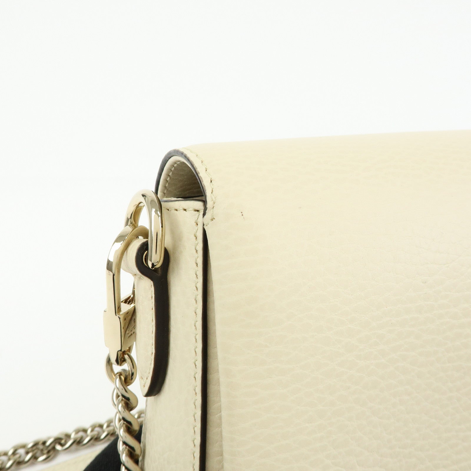 GUCCI Interlocking G Leather Chain Shoulder Bag Ivory 607720