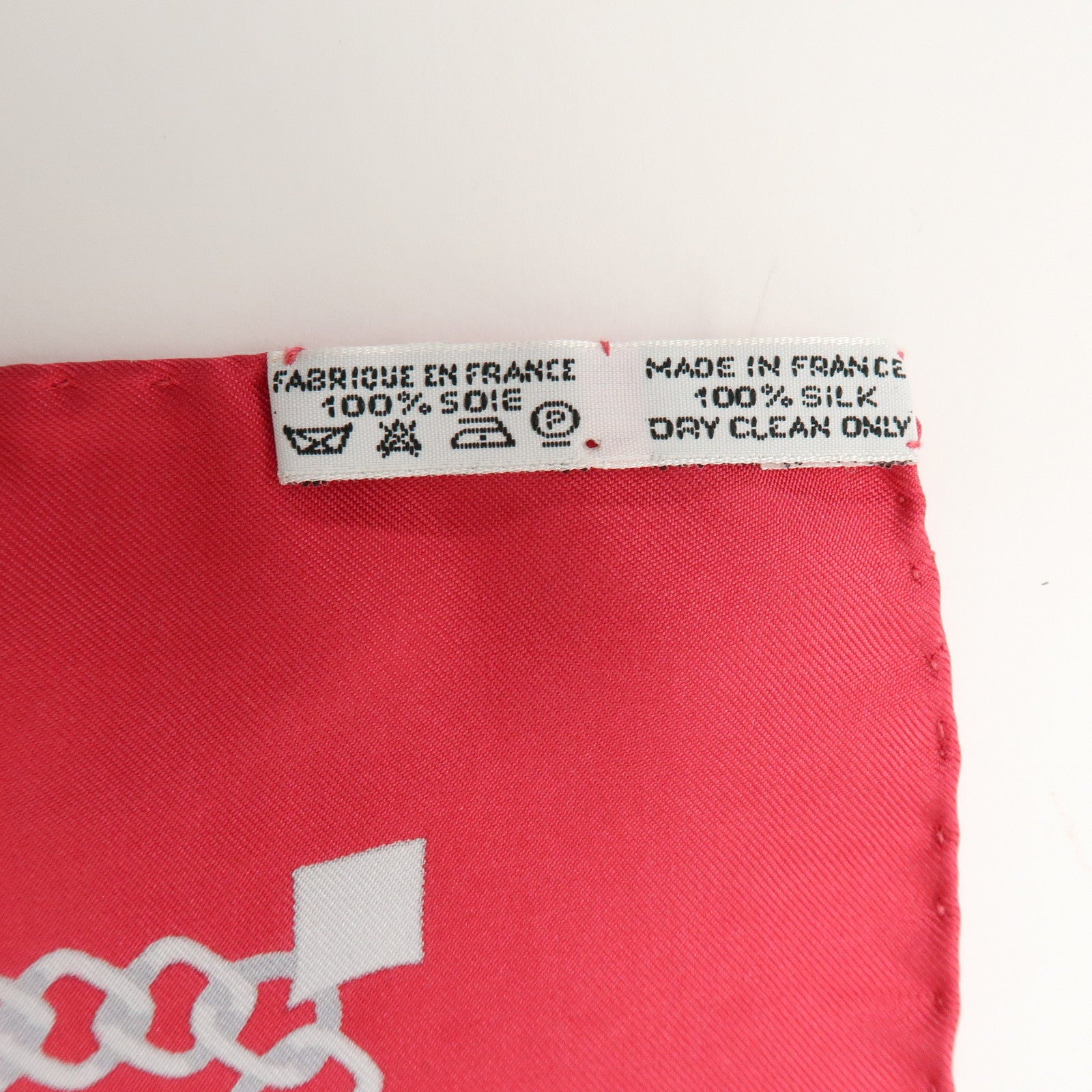 HERMES Carre 90 Silk 100% Scarf CHOCS EN PLUMES Red Orange
