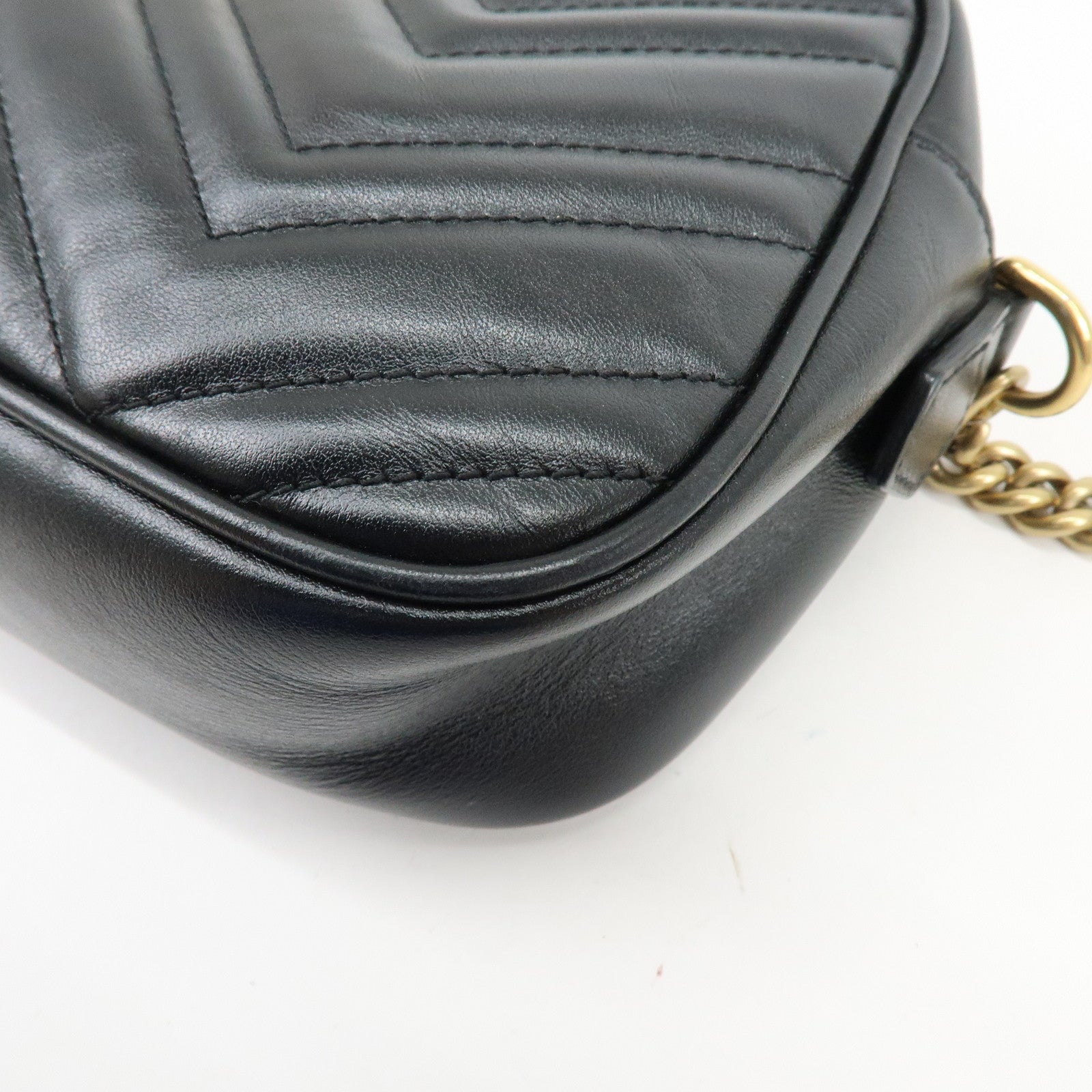 GUCCI GG Marmont Shevron Leather Shoulder Bag Black 447632