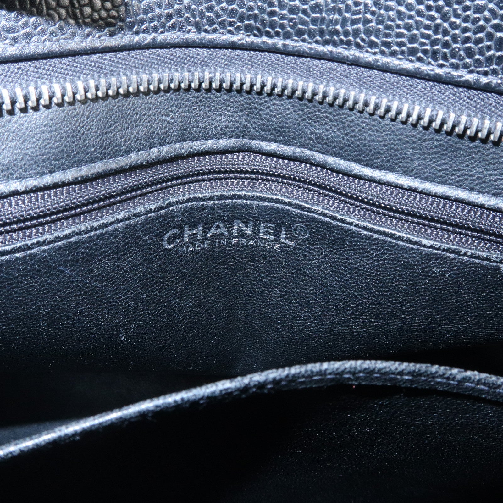 CHANEL Matelasse Caviarskin Medallion Tote Bag Hand Bag A01804