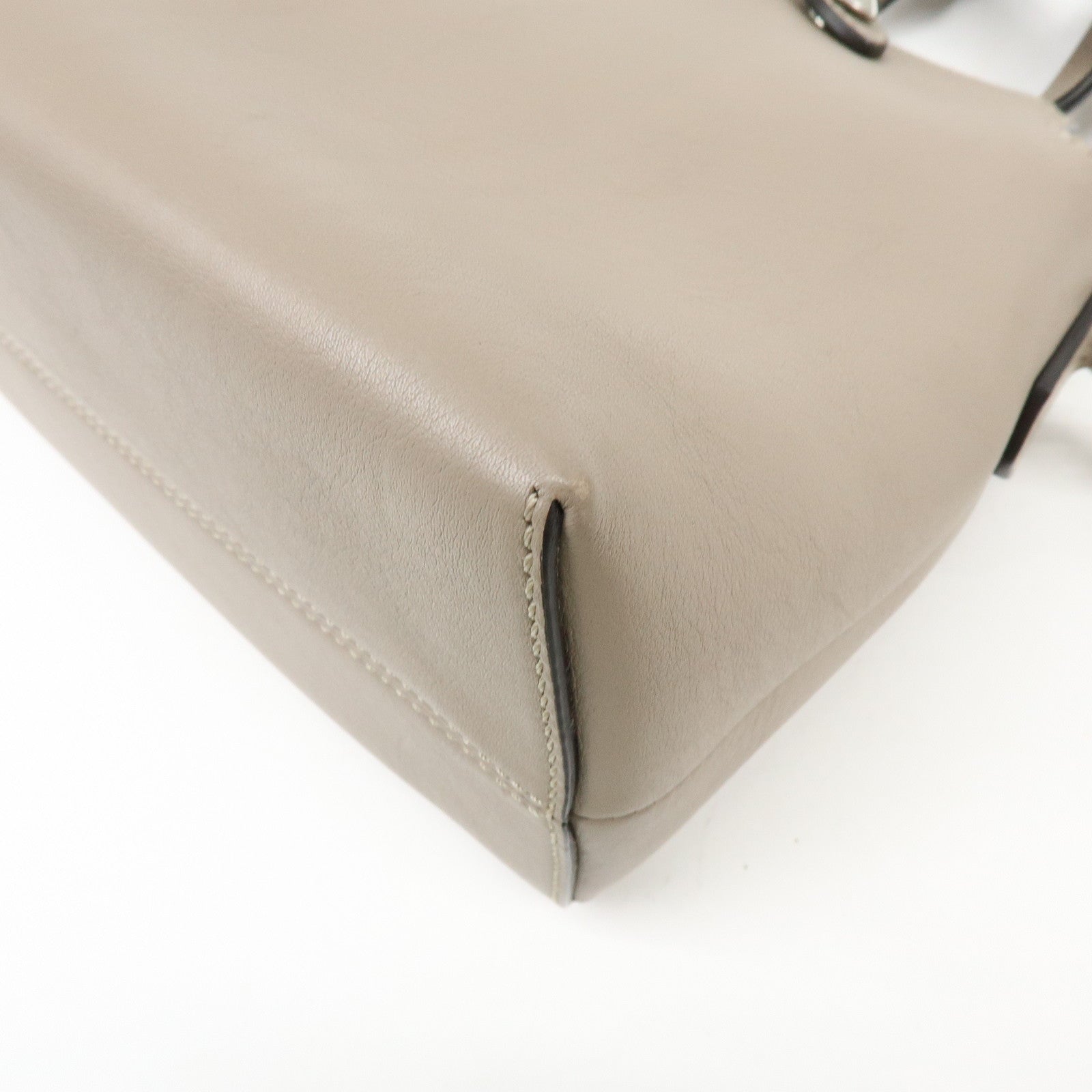 FENDI BY THE WAY Medium Leather 2Way Hand Bag Greige 8BL124