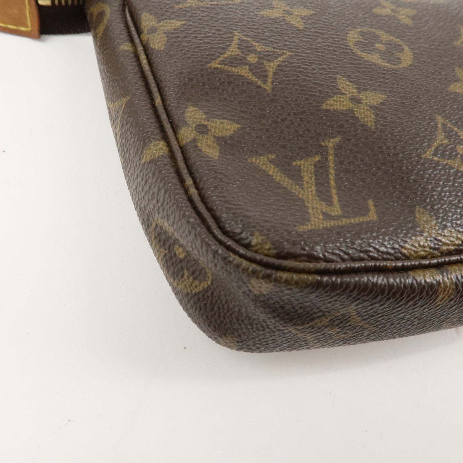 Louis Vuitton Monogram Pochette Accessoires Pouch M51980 Used