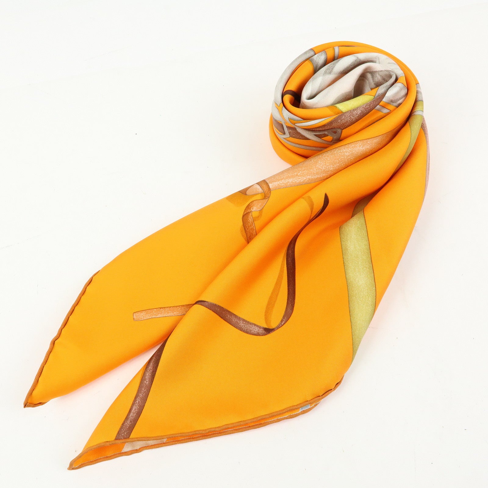 HERMES Carre 90 Silk 100% Scarf ATTRAPE TES REVES Orange