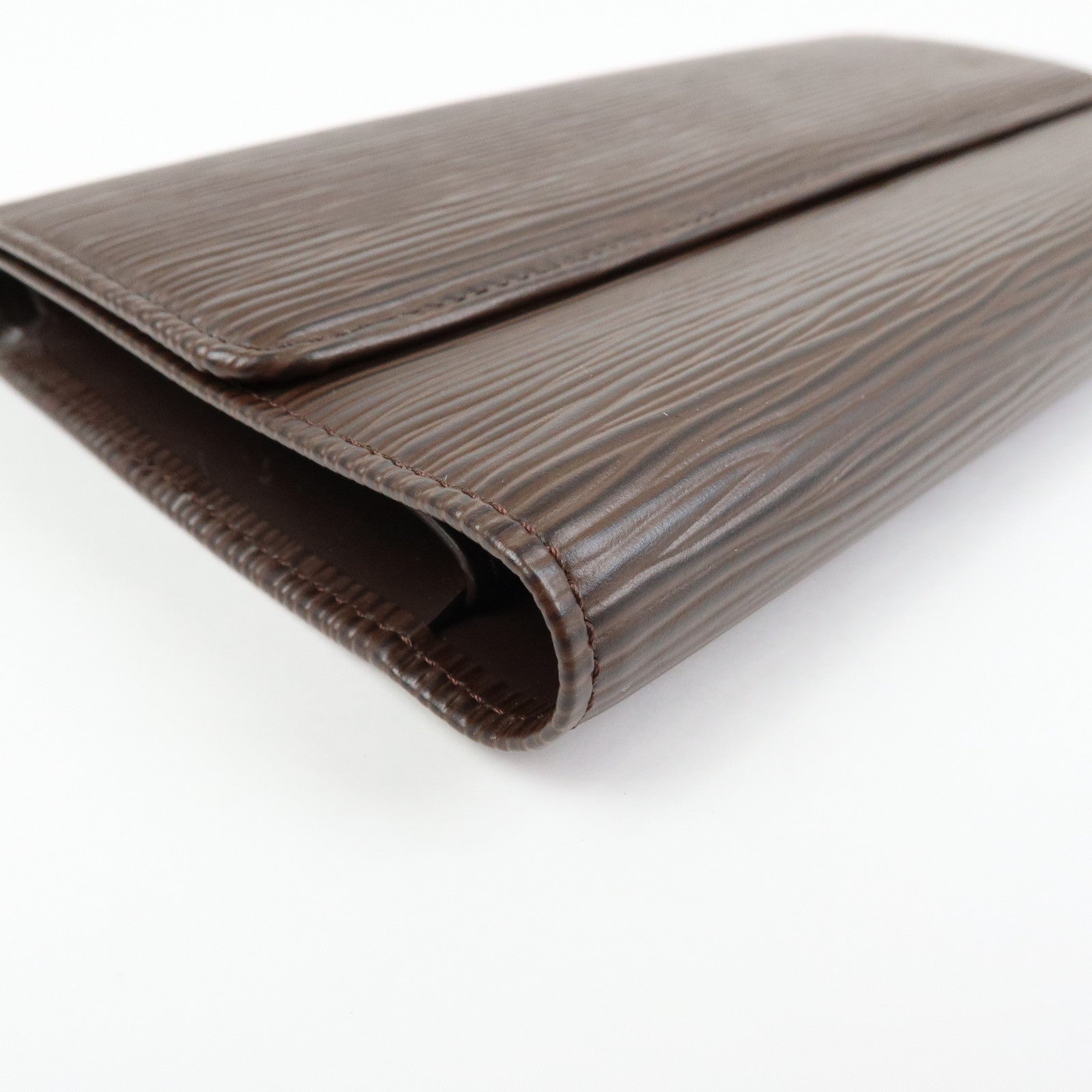 Louis Vuitton Epi Portefeuille International Long Wallet M6338D