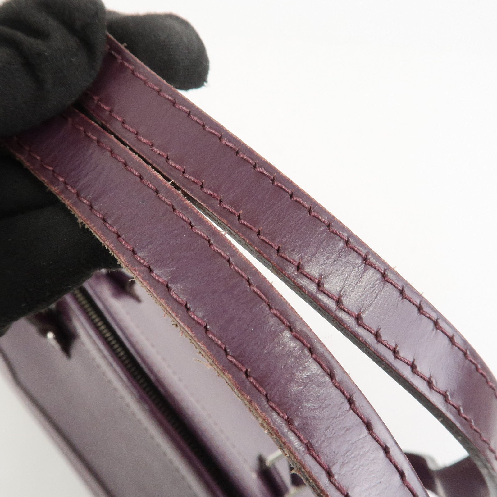 Louis Vuitton Epi Madeleine PM Shoulder Bag Hand Bag Cassis M5933K