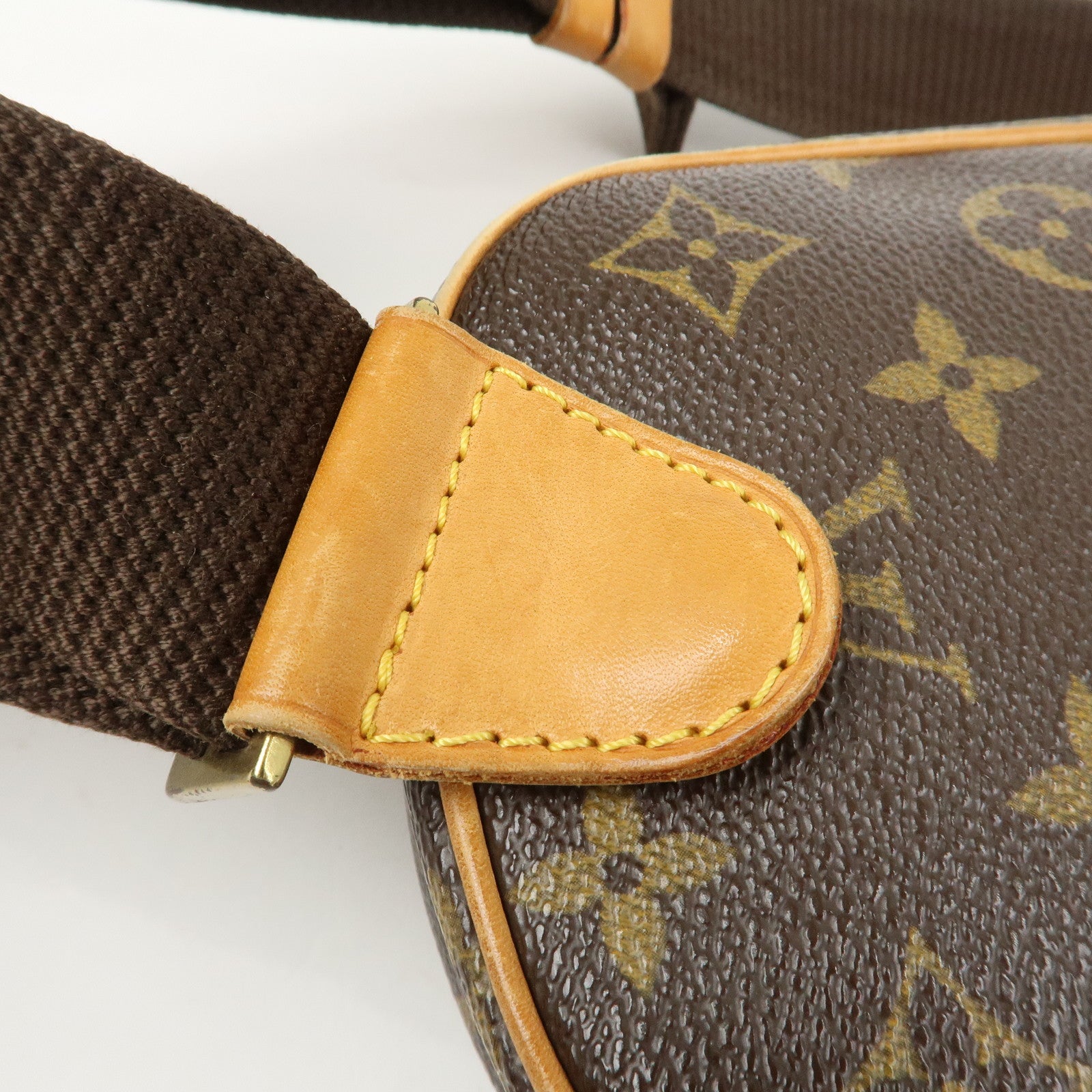 Louis Vuitton Monogram Pochette Gange Cross Body Bag M51870