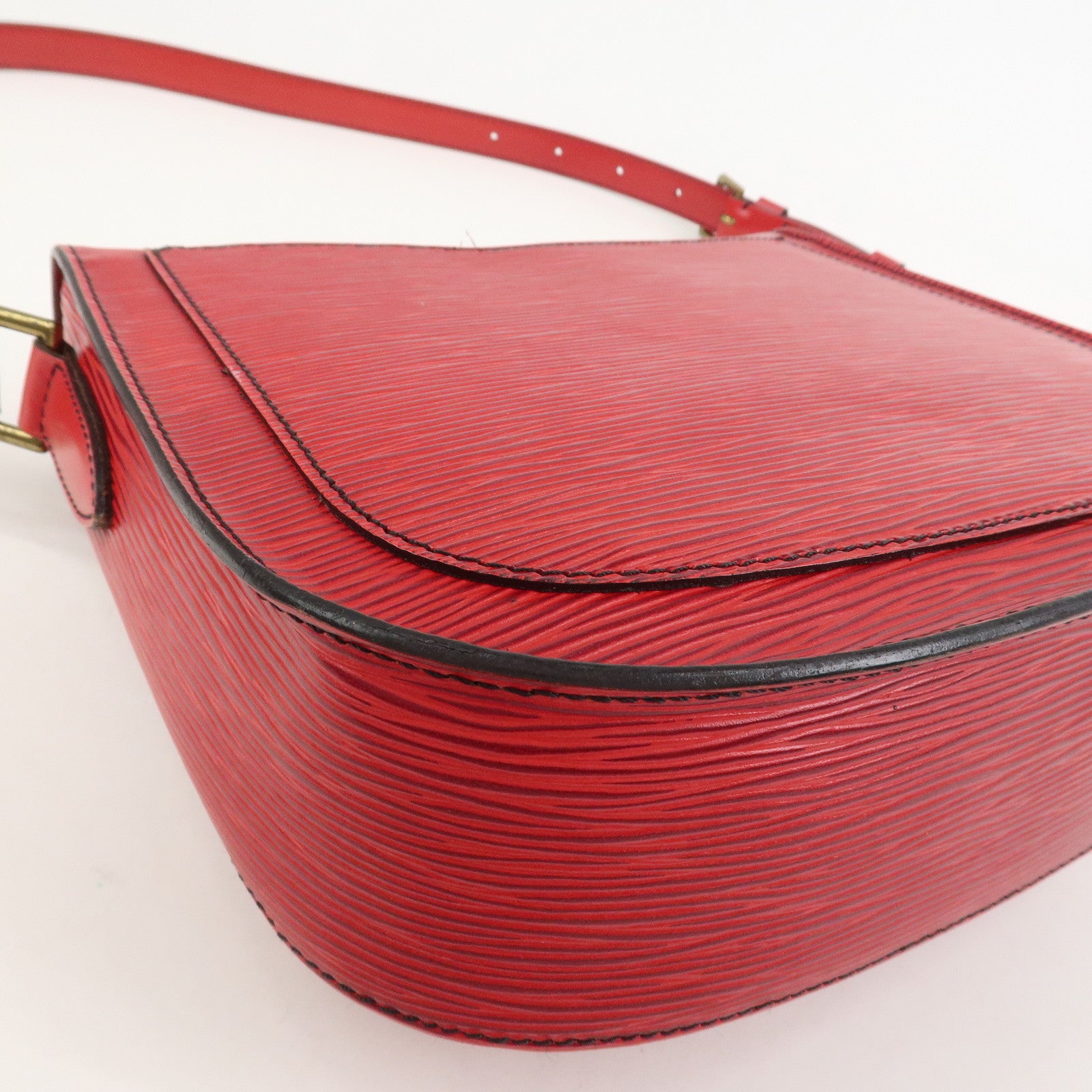 Louis Vuitton Epi Saint Cloud Shoulder Bag Crossbody Bag Red M52197